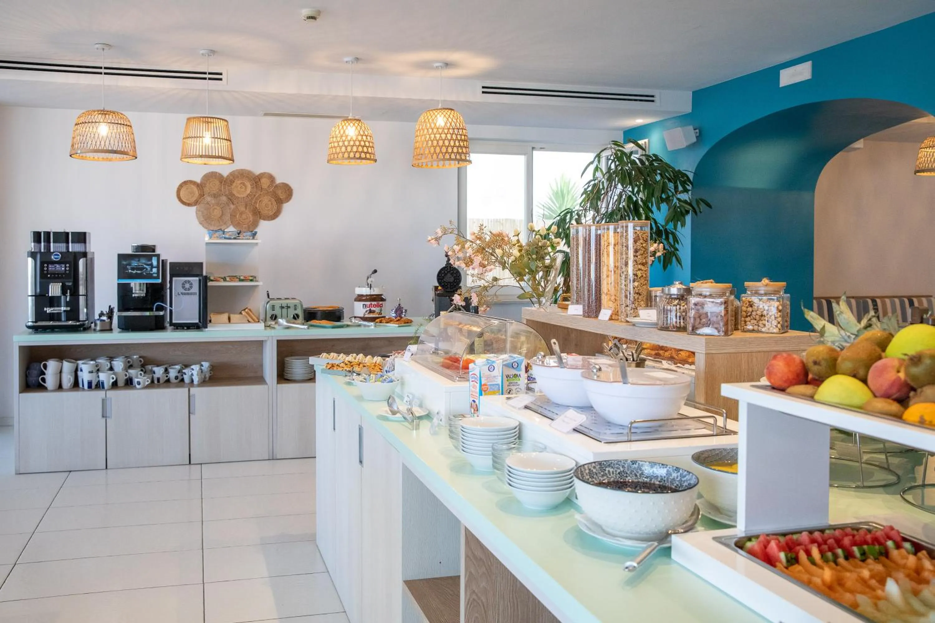 Breakfast in Best Western Hotel Blumarea