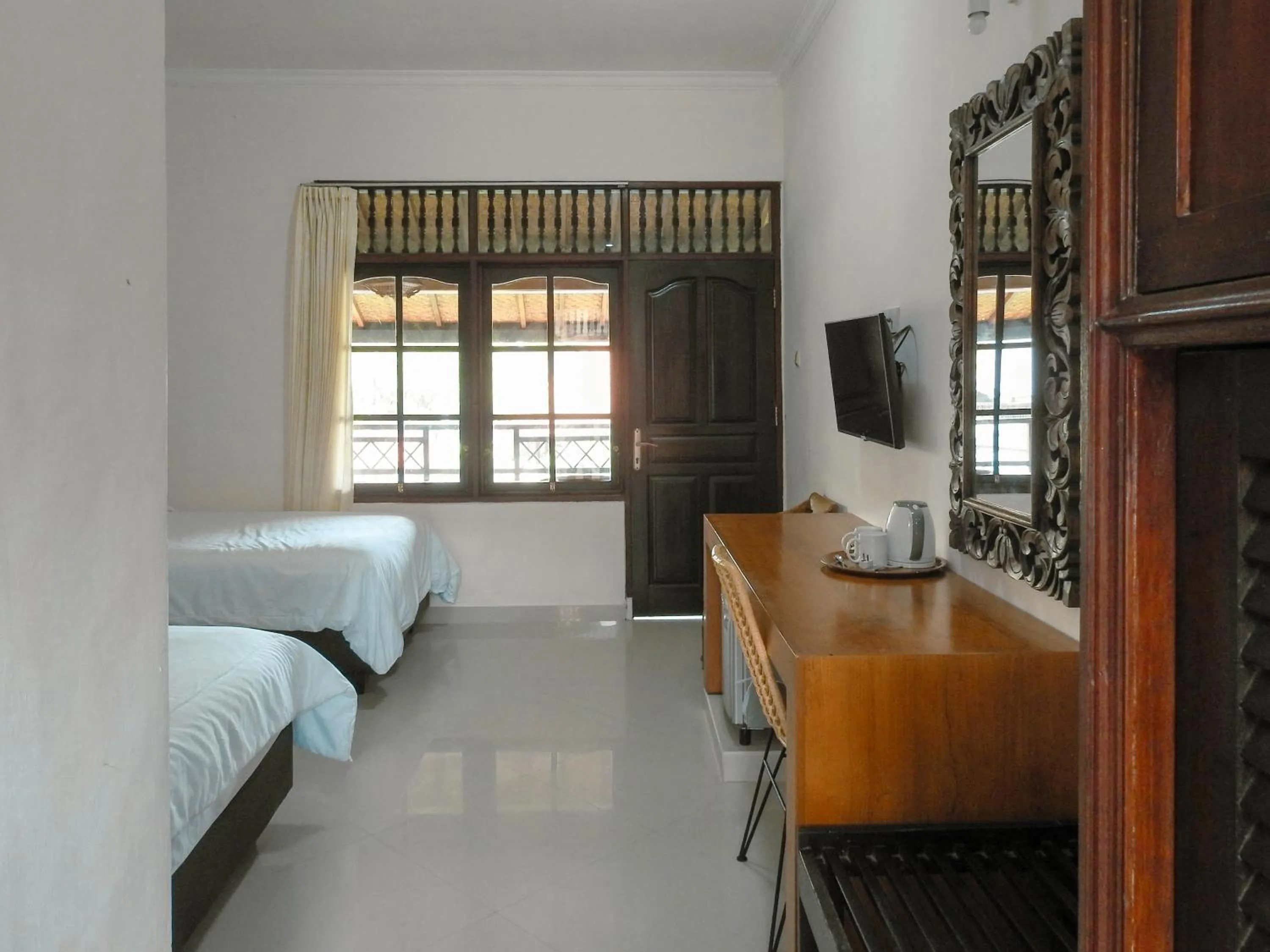 Bedroom, Bed in Fat Yogi Cottages