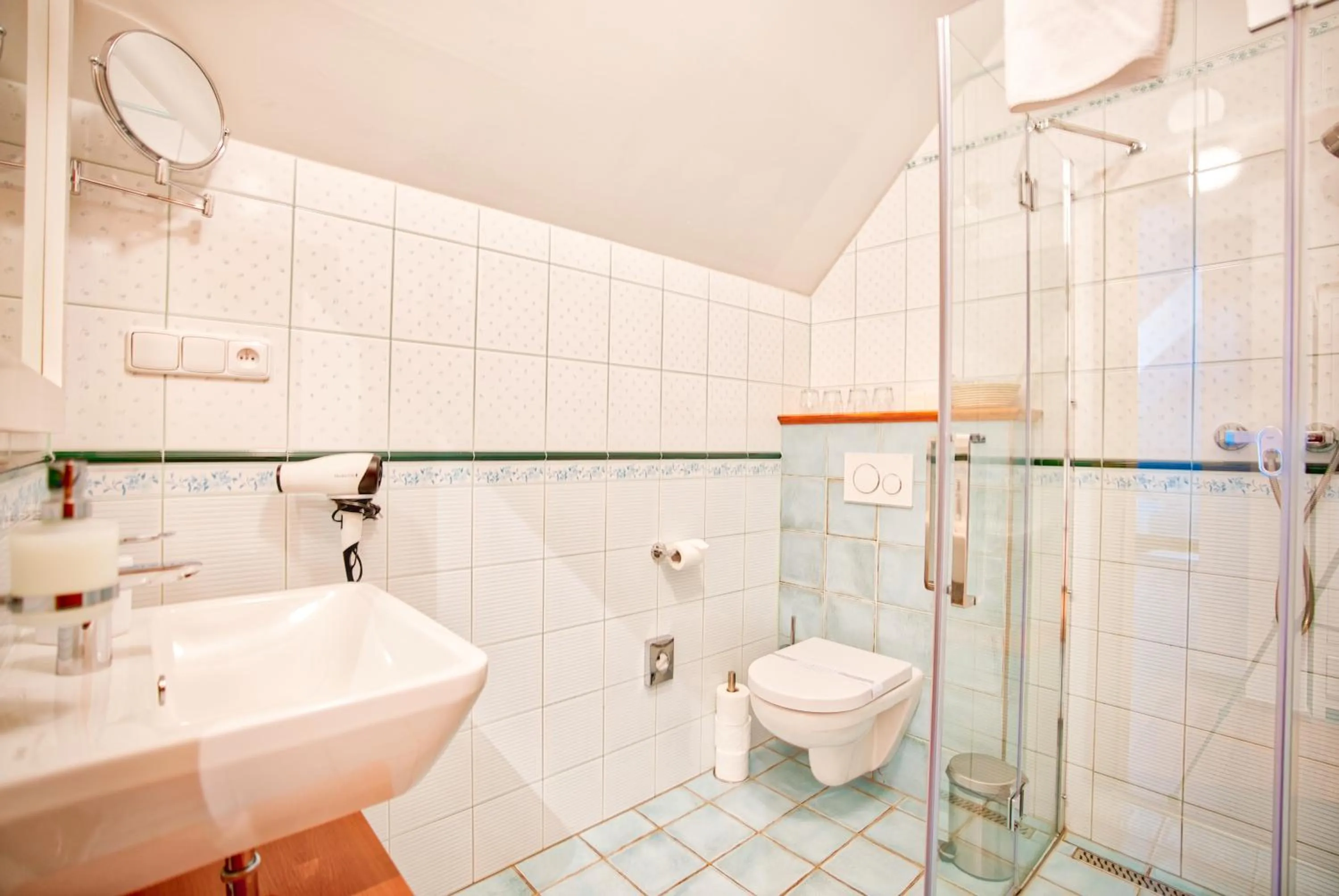 Shower in Hotel U Pekaře - Jítravský Dvorec