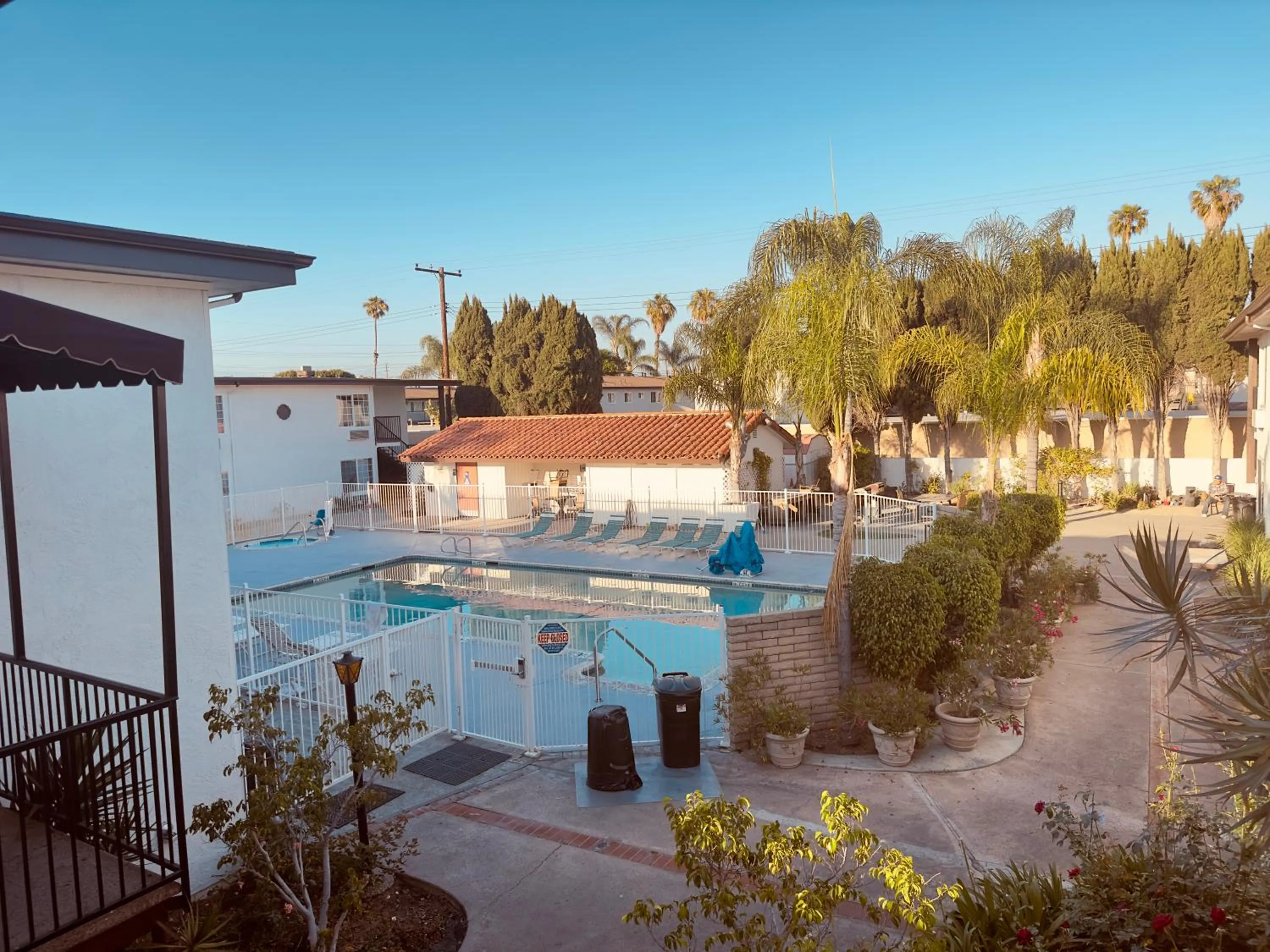 Property building, Swimming Pool in THE BERRY INN