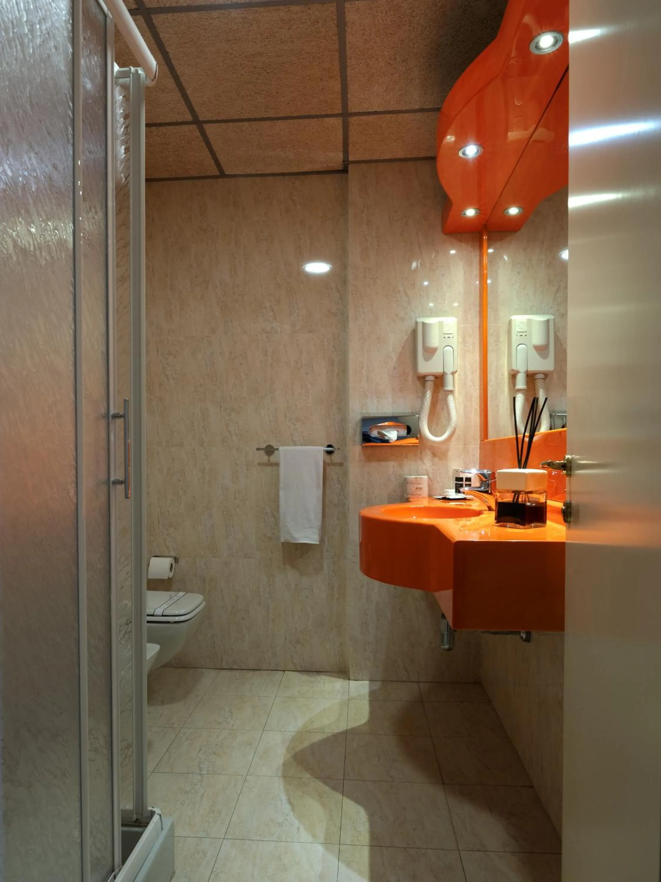 Bathroom in Hotel Galilei