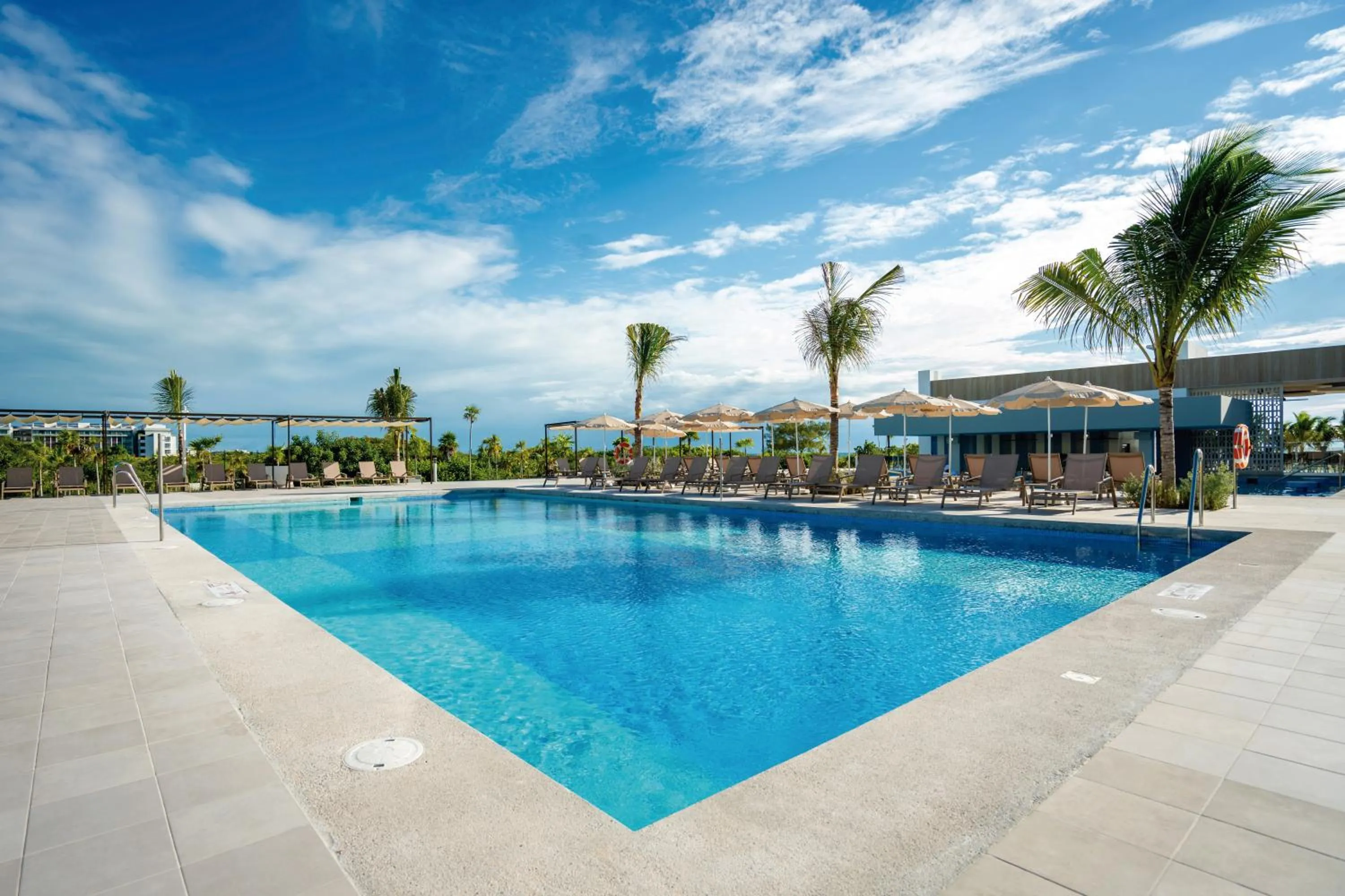 Swimming pool in Riu Latino - Adults Only - All Inclusive
