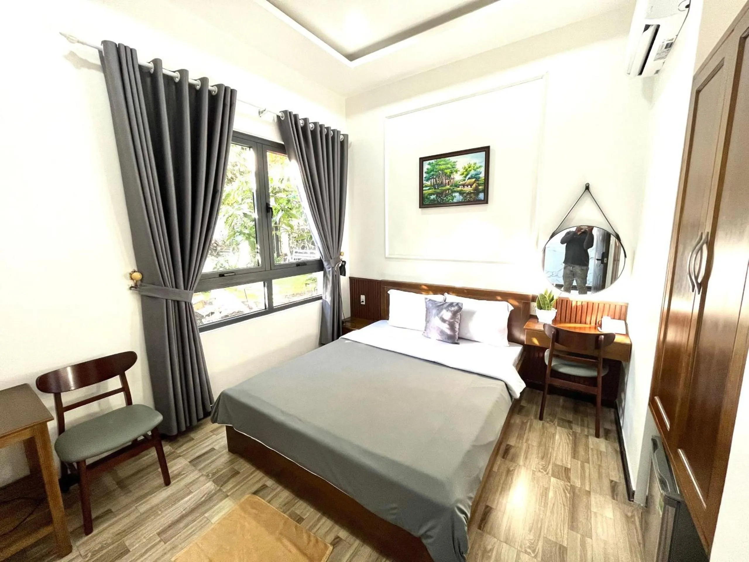 Bedroom, Bed in Hotel Hoa Nắng
