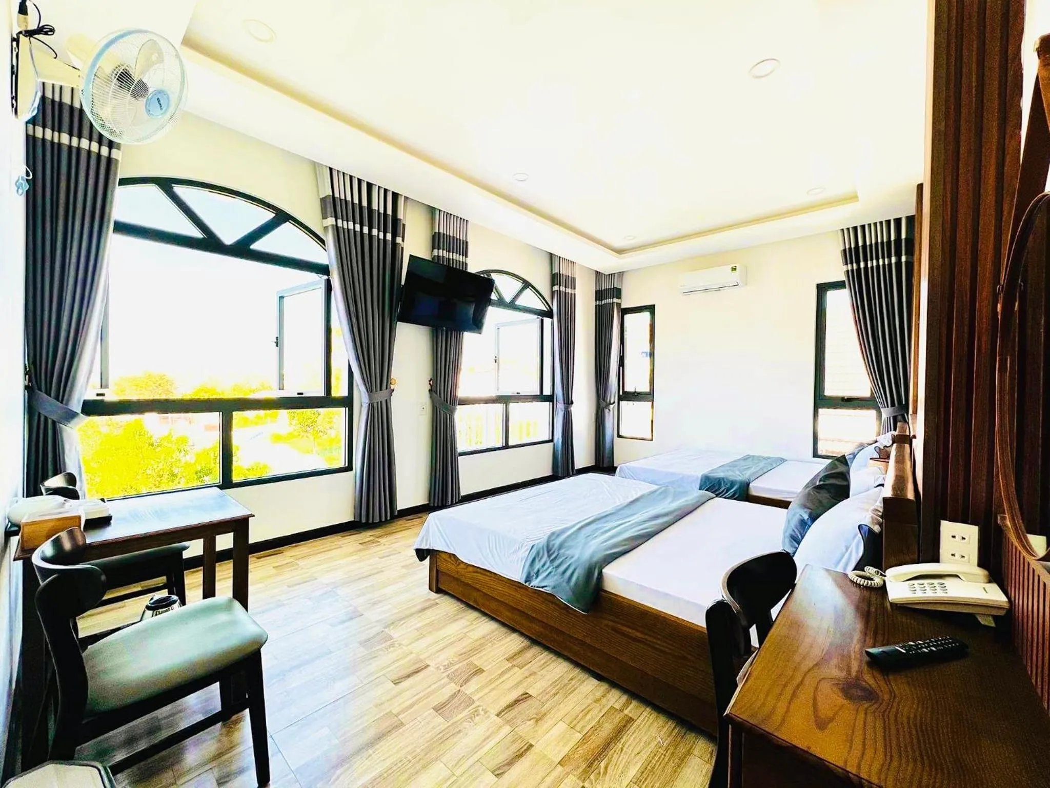 Bed in Hotel Hoa Nắng