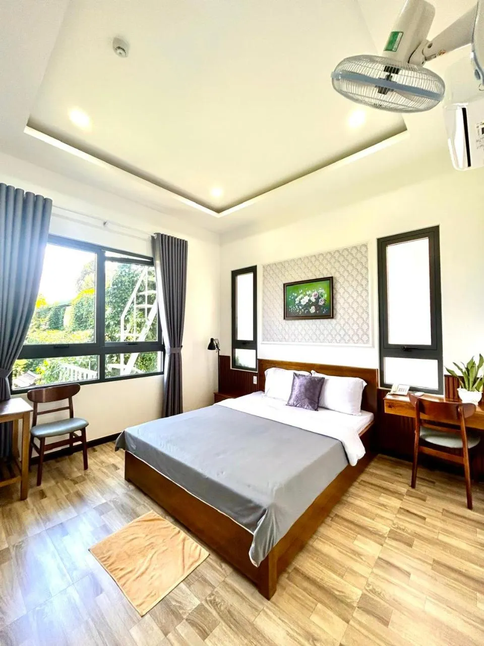 Bed in Hotel Hoa Nắng