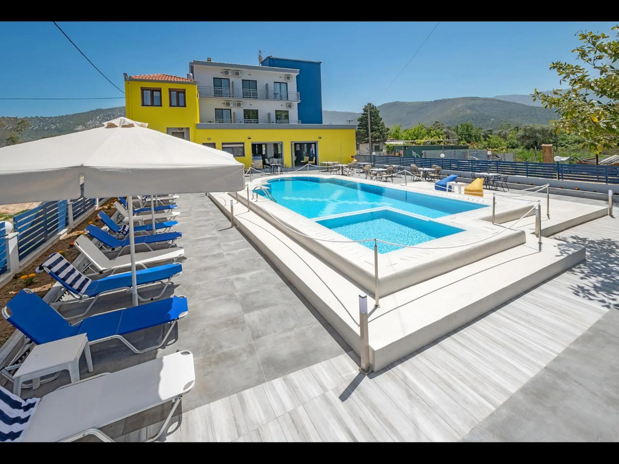 Swimming pool in Thassian Riviera Hotel