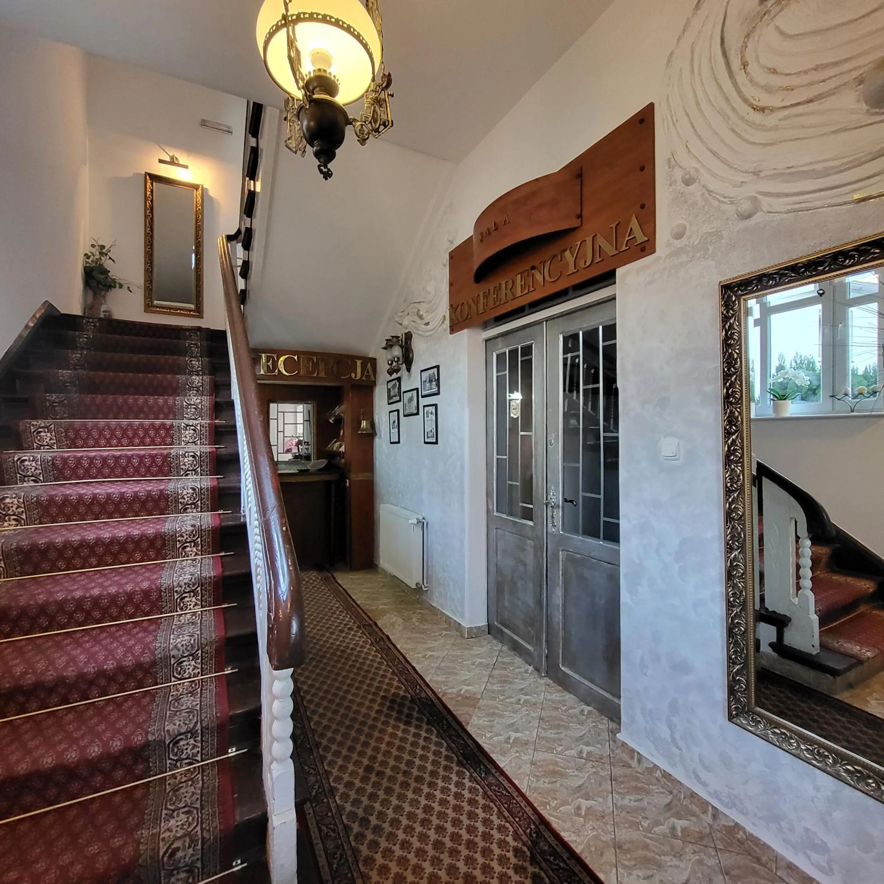 Pałacyk Srebrna Fala