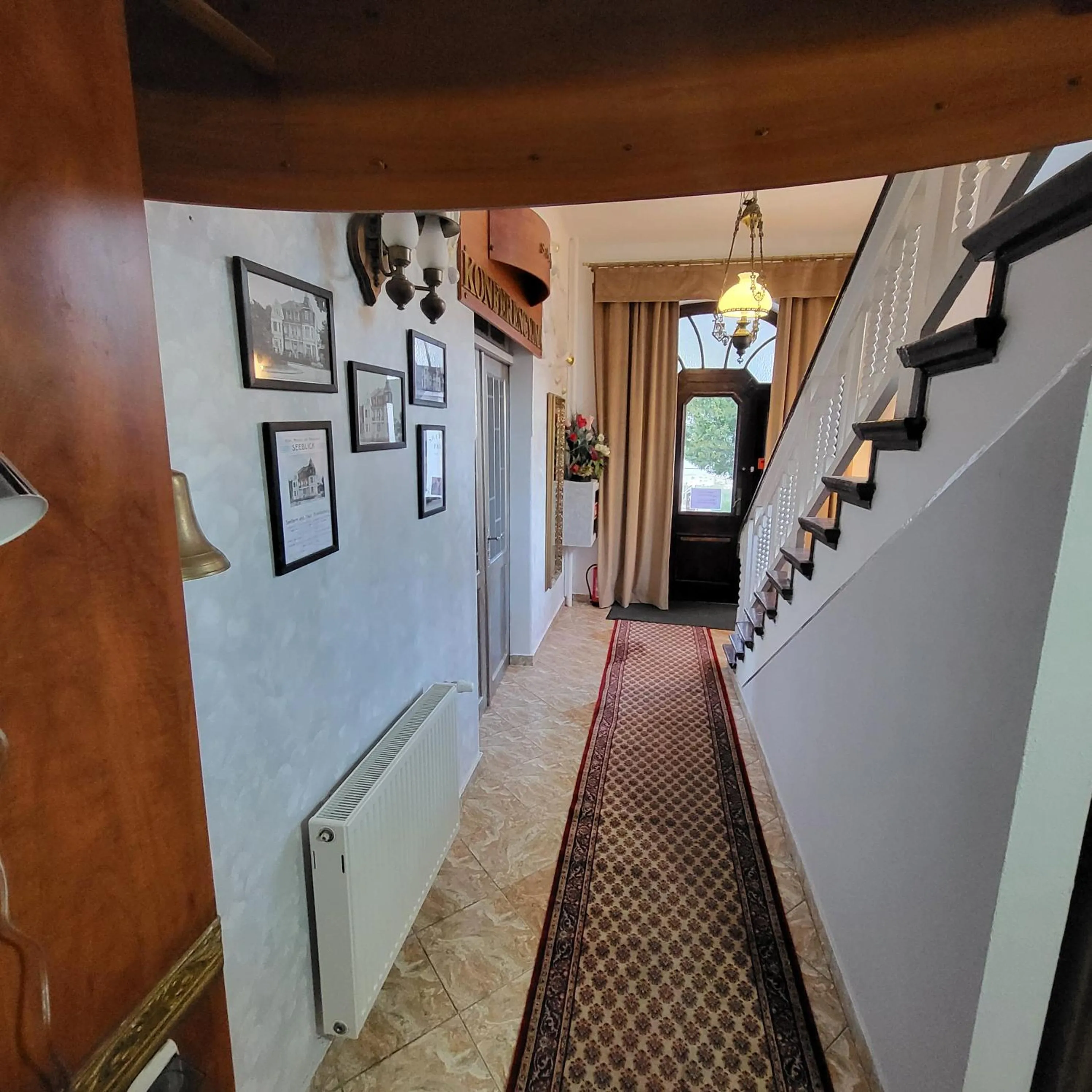 Pałacyk Srebrna Fala