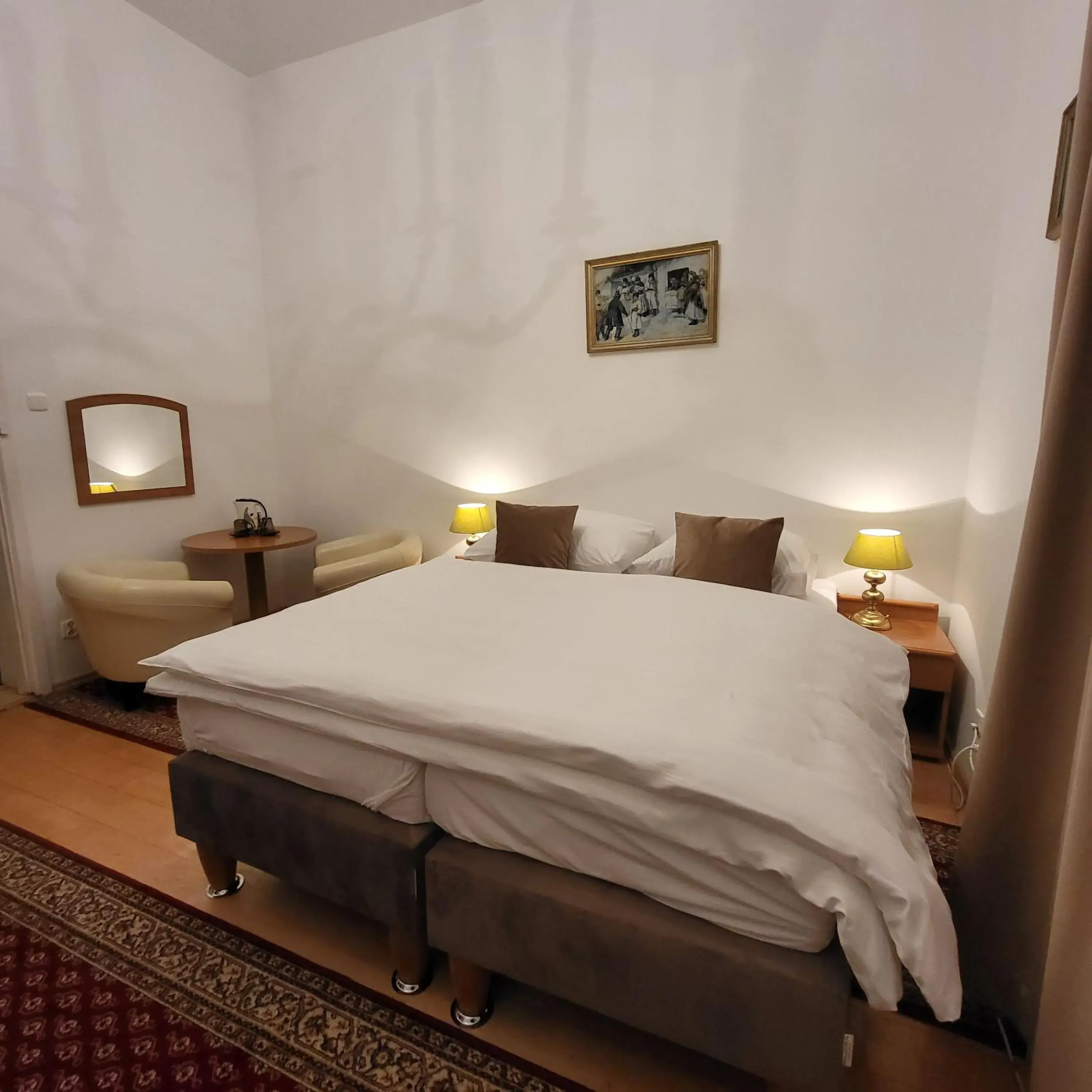 Twin Room with Bathroom in Pałacyk Srebrna Fala Twin Room with Bathroom in Pałacyk Srebrna Fala