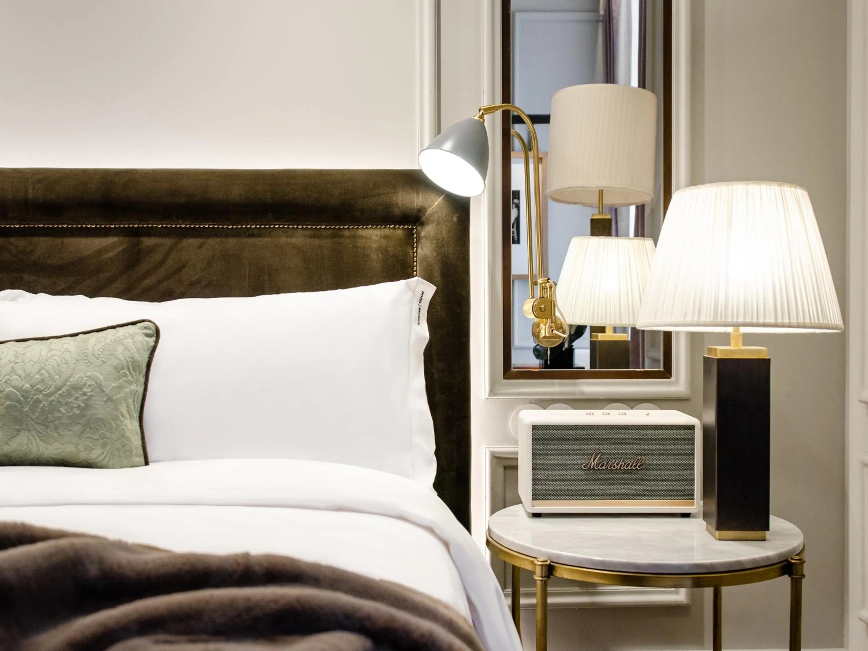 Bed in Browns Avenue Hotel