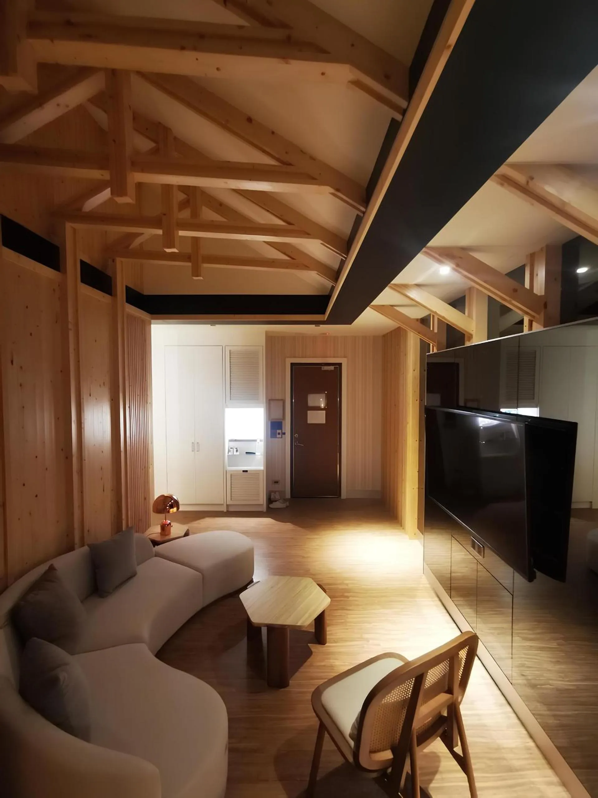 Seasons Boutique Motel