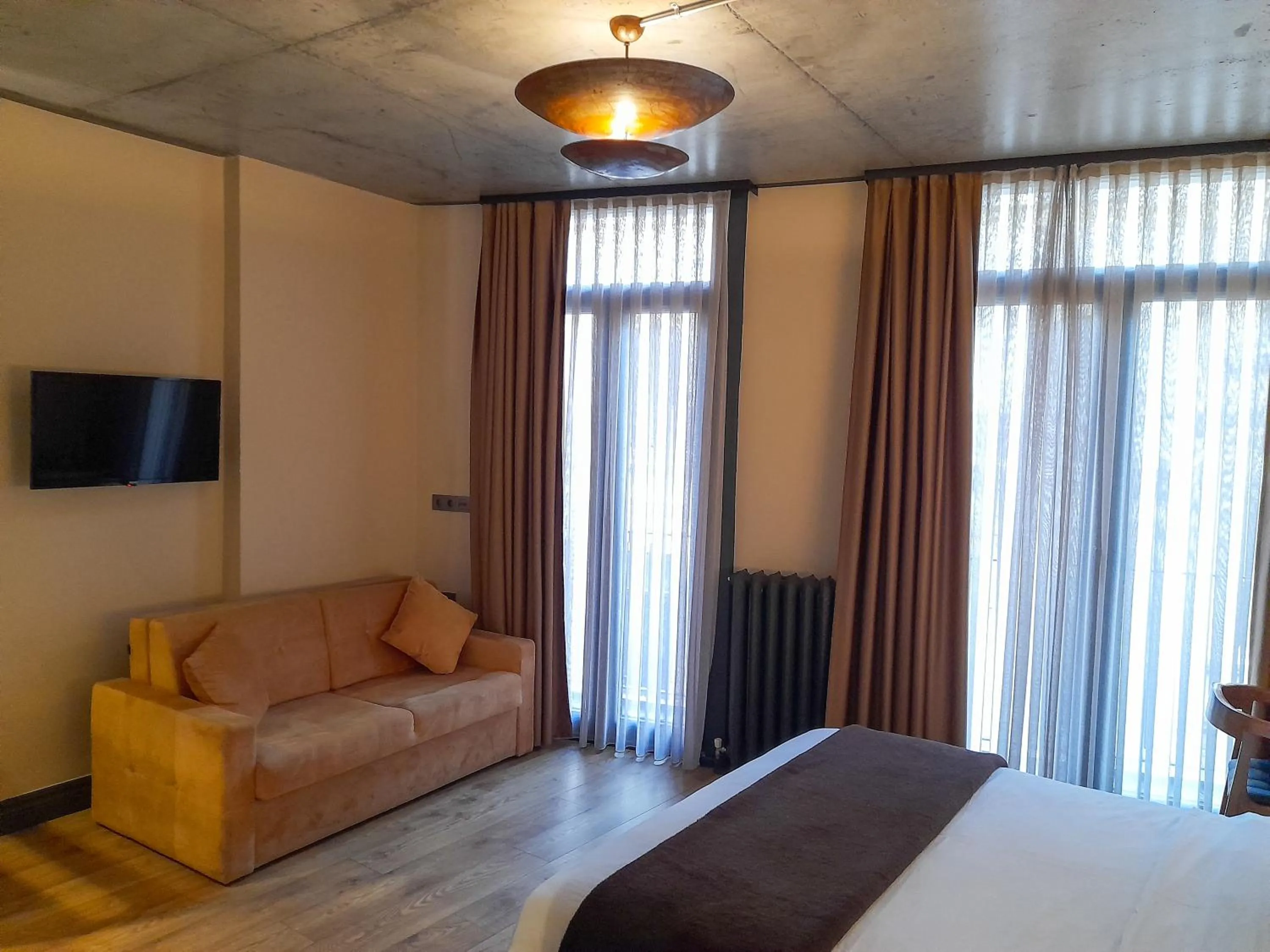 Massage in Taksimbul Design Hotel