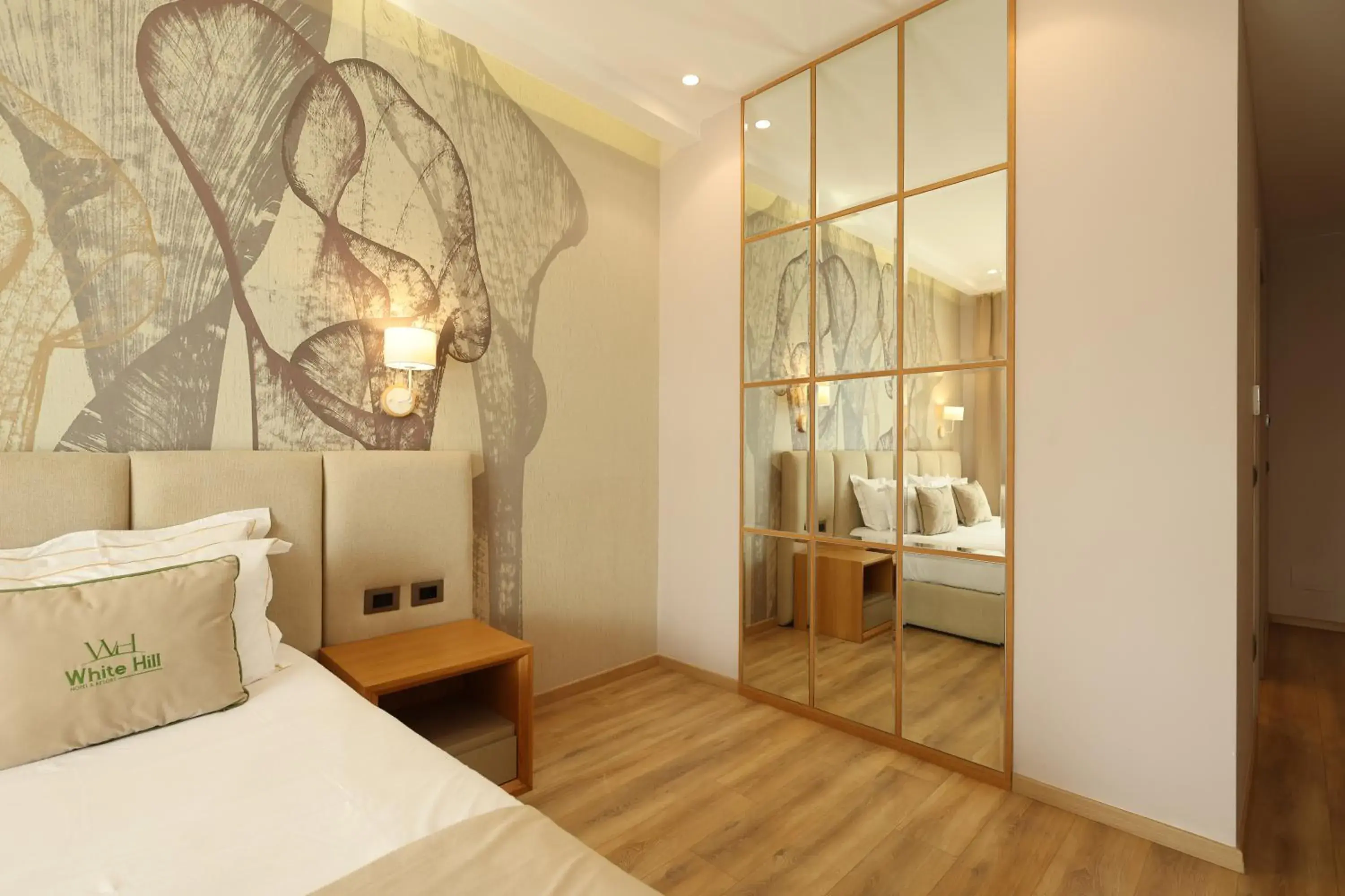 Deluxe Triple Room with Sea View in White Hill Hotel, SPA & Conferences Deluxe Triple Room with Sea View in White Hill Hotel, SPA & Conferences