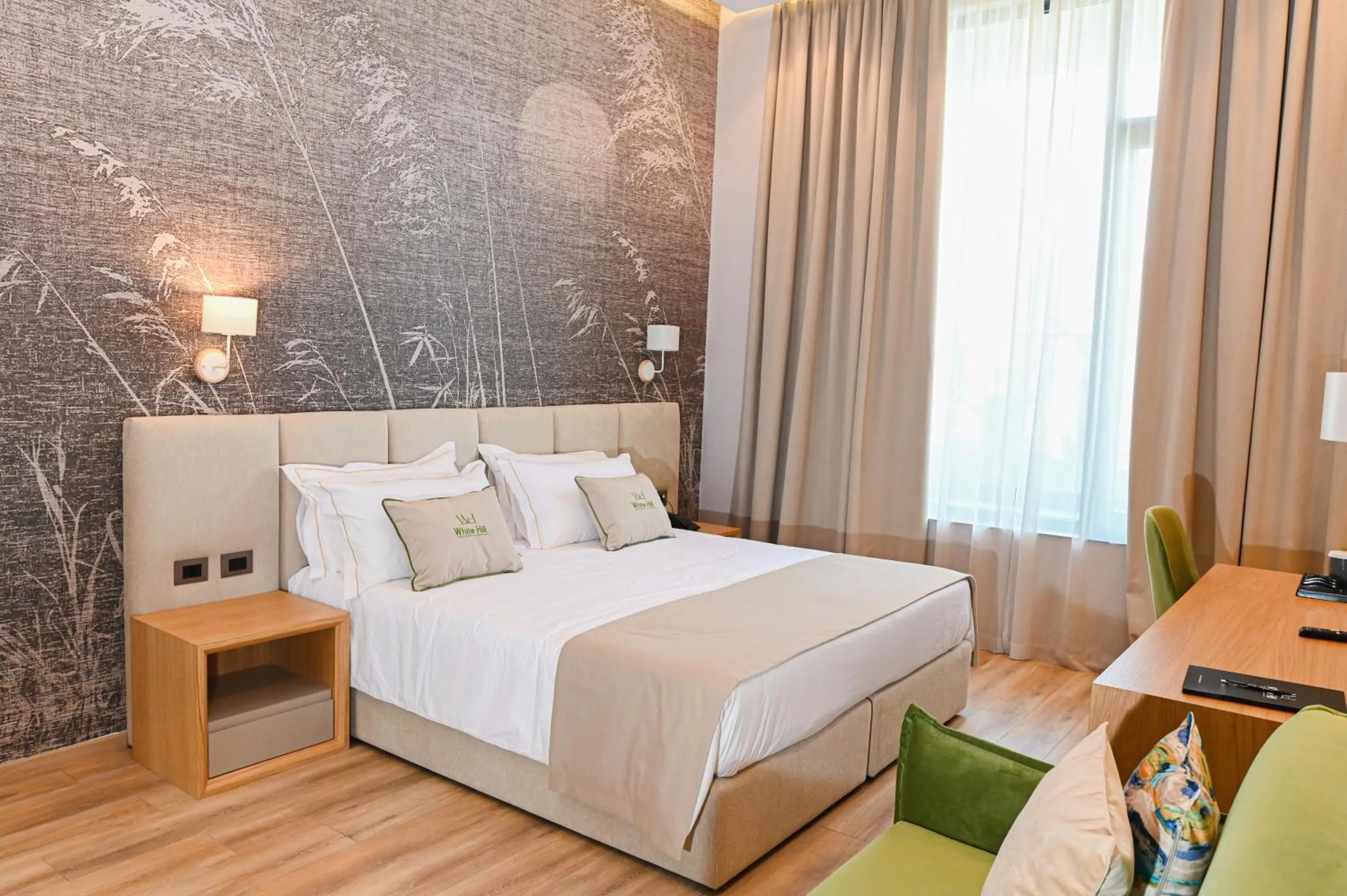 Photo of the whole room, Bed in White Hill Hotel, SPA & Conferences