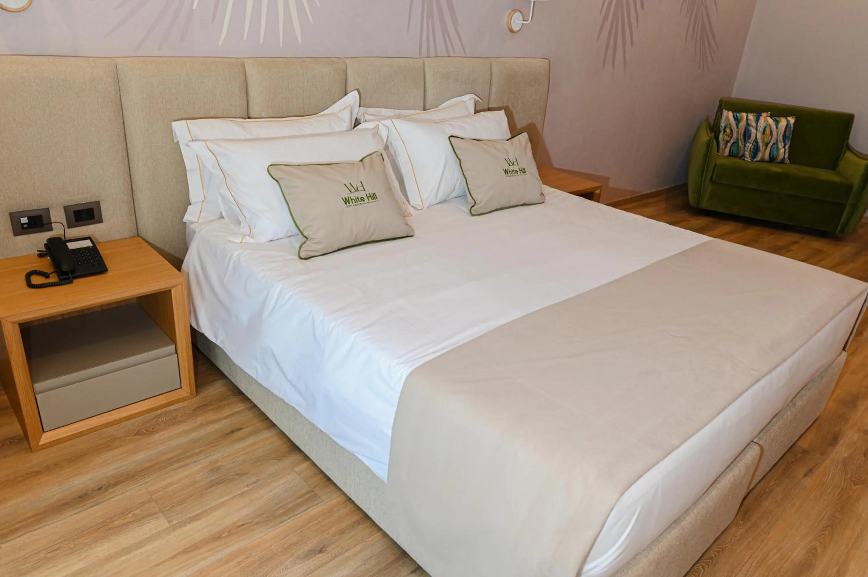 Bed in White Hill Hotel, SPA & Conferences
