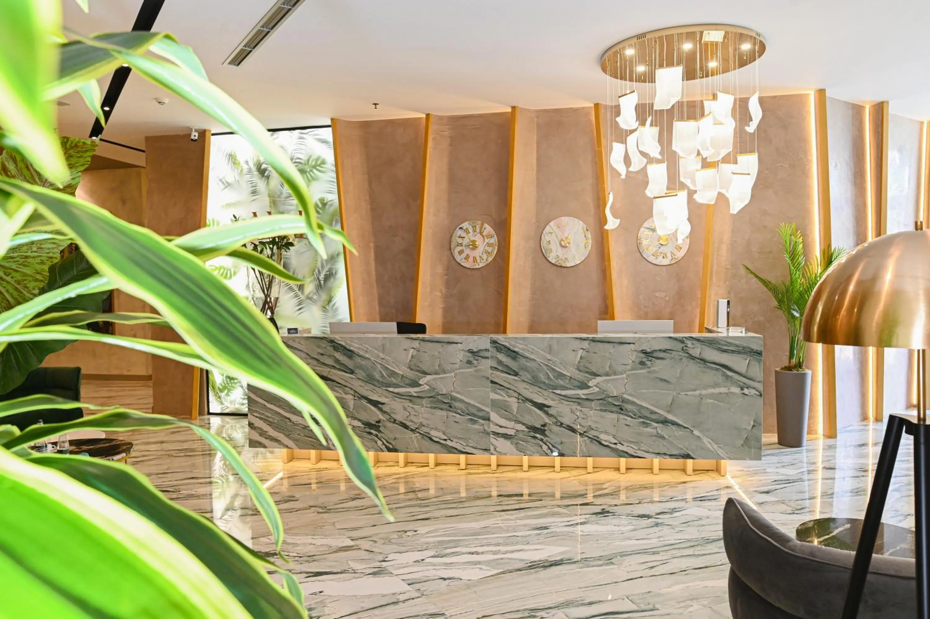 Lobby or reception in White Hill Hotel, SPA & Conferences