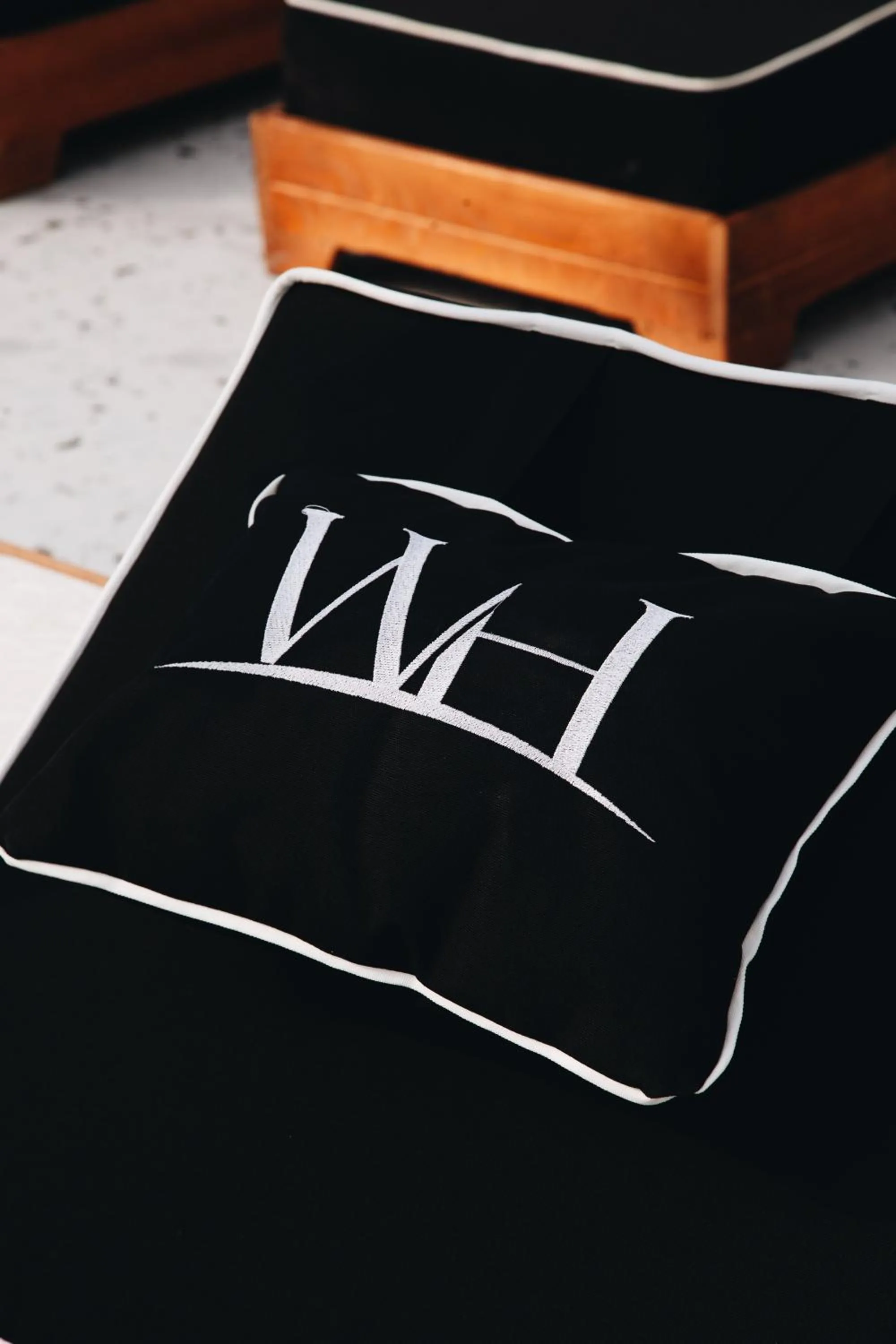 Swimming pool, Bed in White Hill Hotel, SPA & Conferences