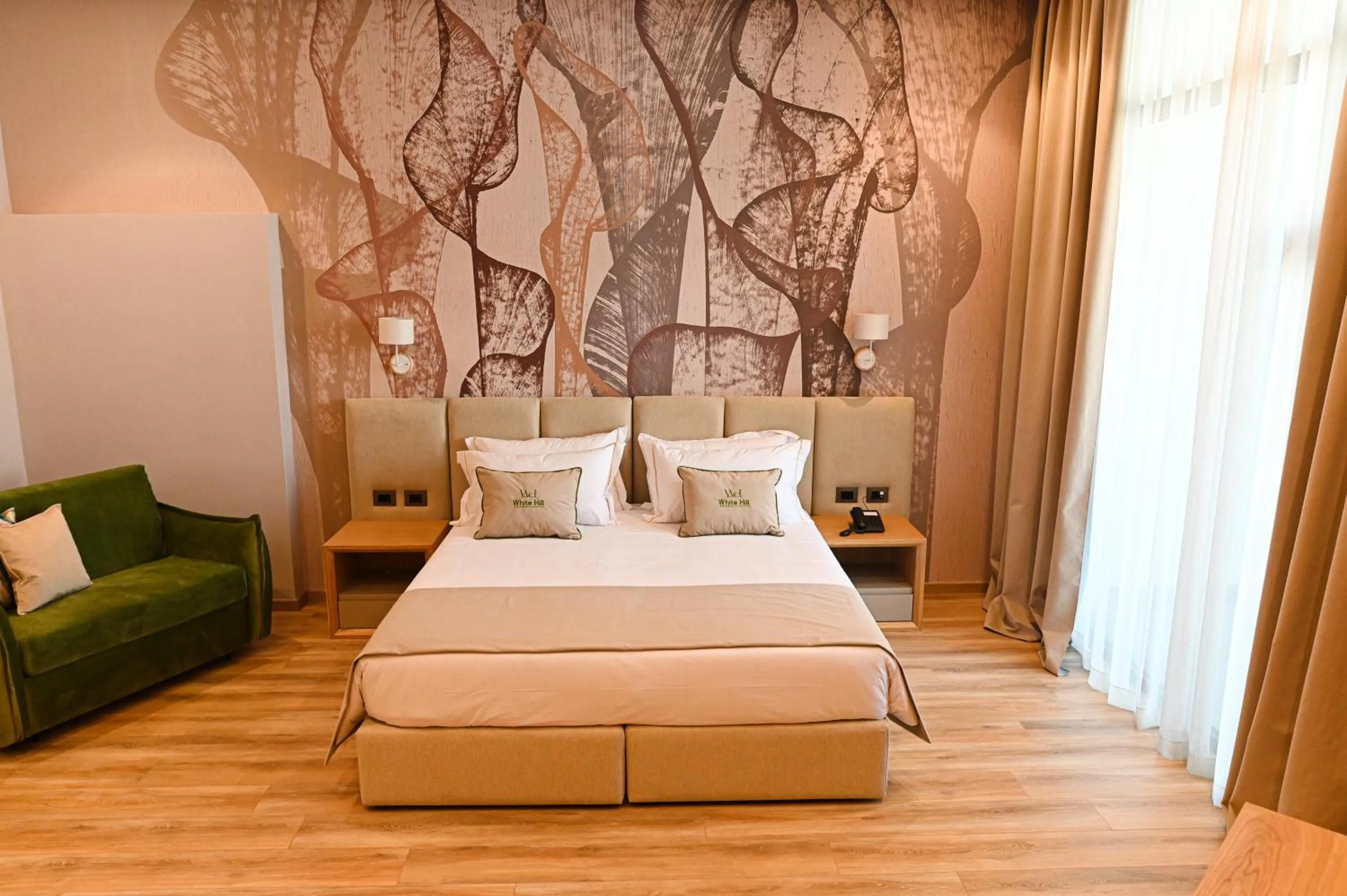 Bed in White Hill Hotel, SPA & Conferences