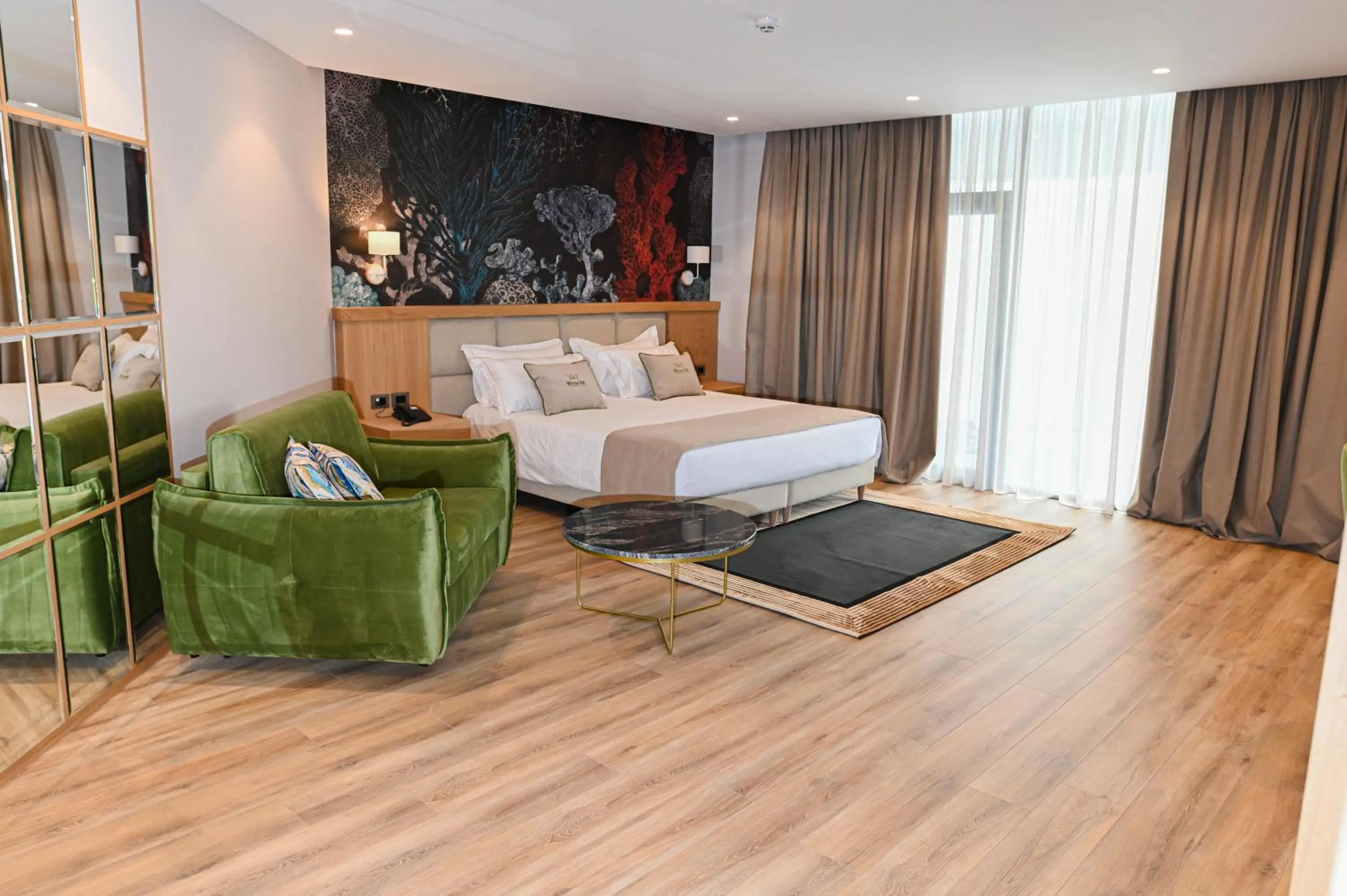 Photo of the whole room, Bed in White Hill Hotel, SPA & Conferences