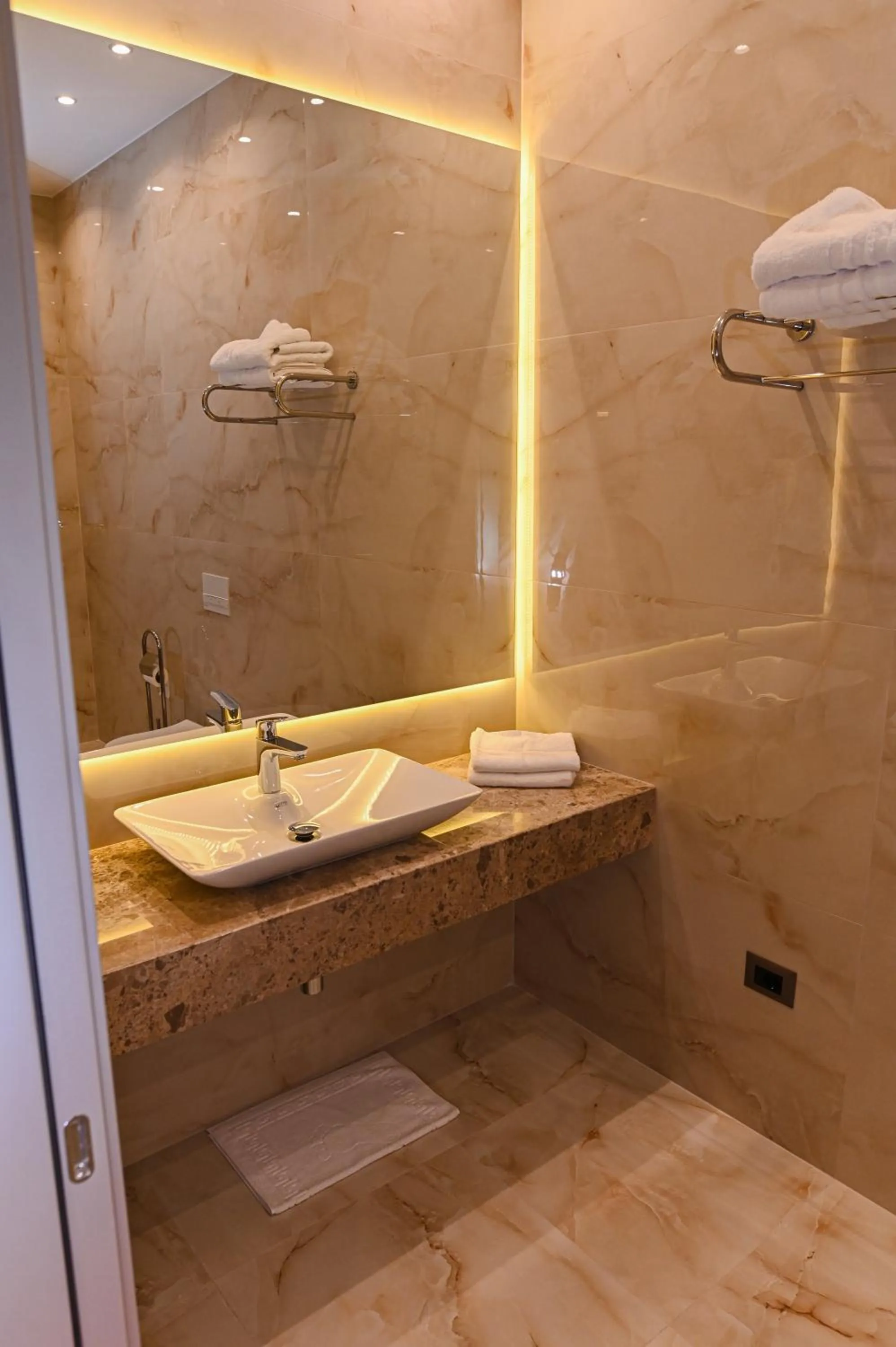 Bathroom in White Hill Hotel, SPA & Conferences
