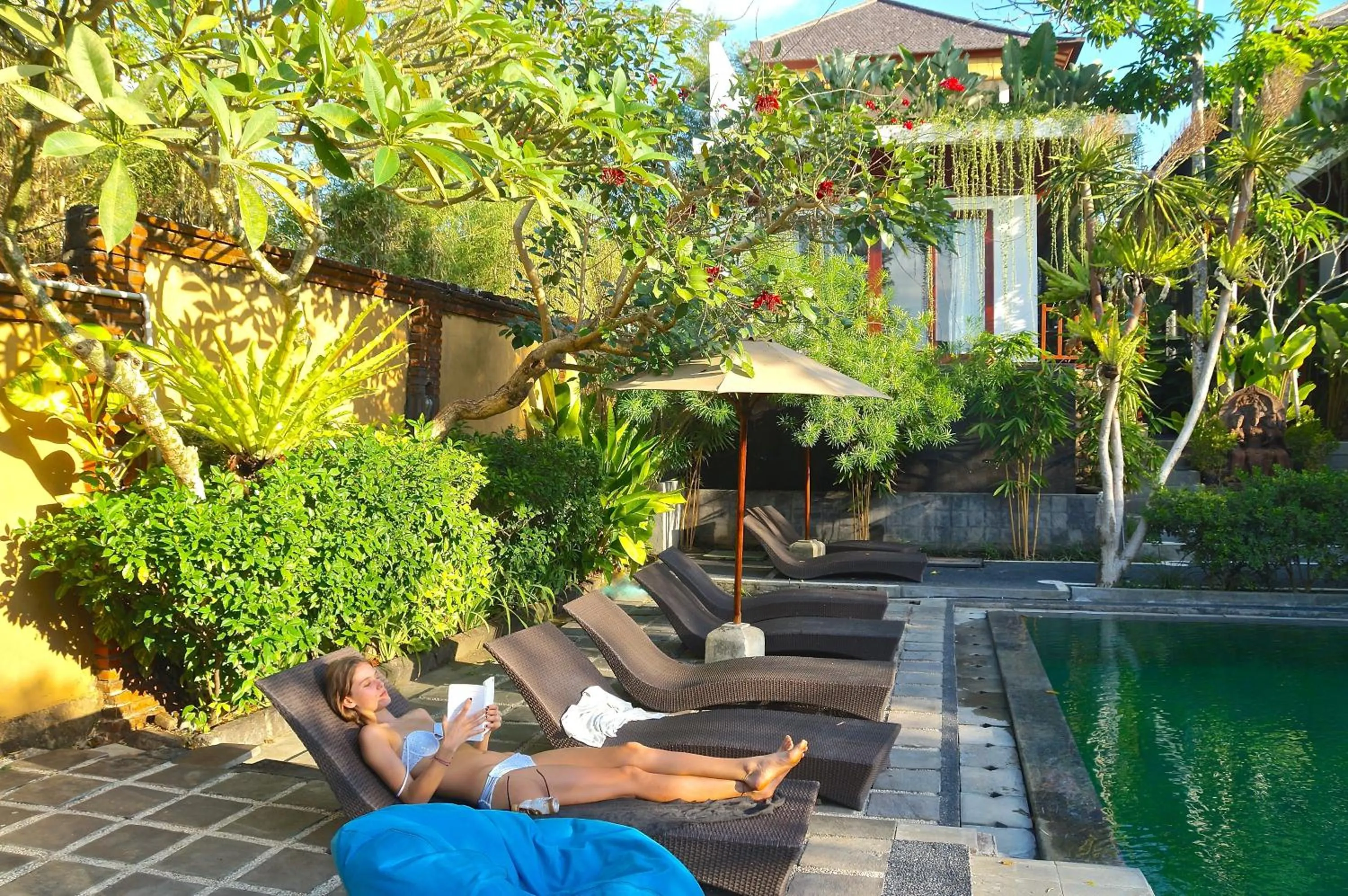 Summer in Aqua Octaviana Bali Villa