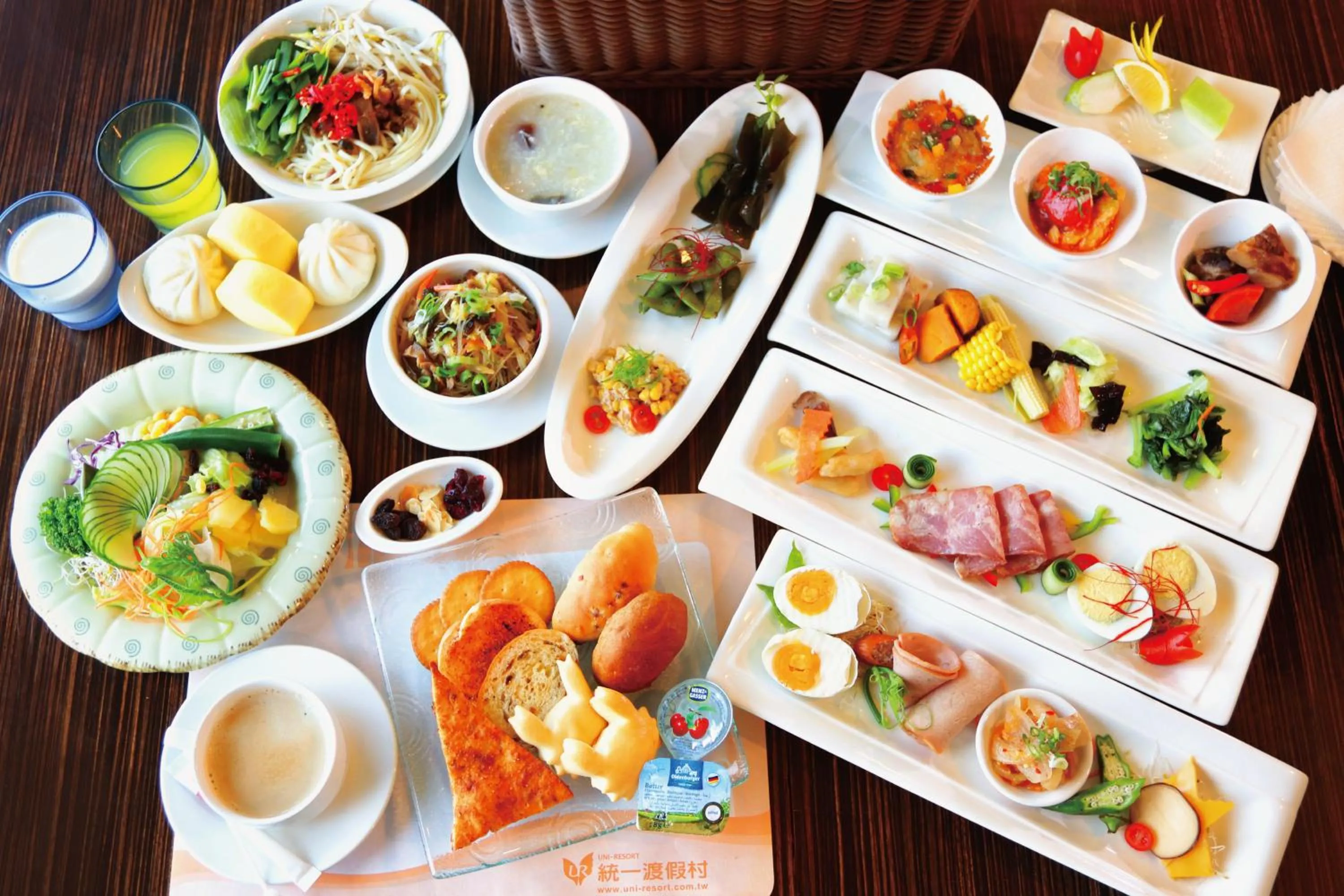 Breakfast in Uni-Resort Kenting