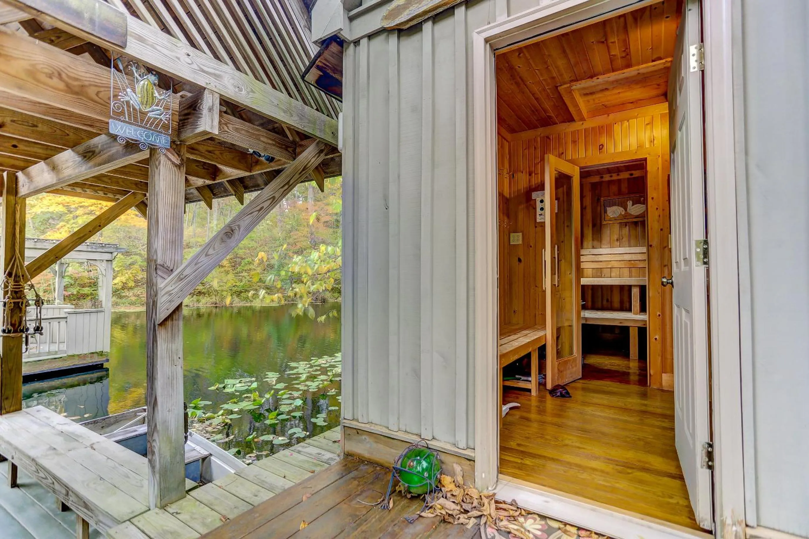 Sauna in Cherry Ridge Retreat Luxury Cabins