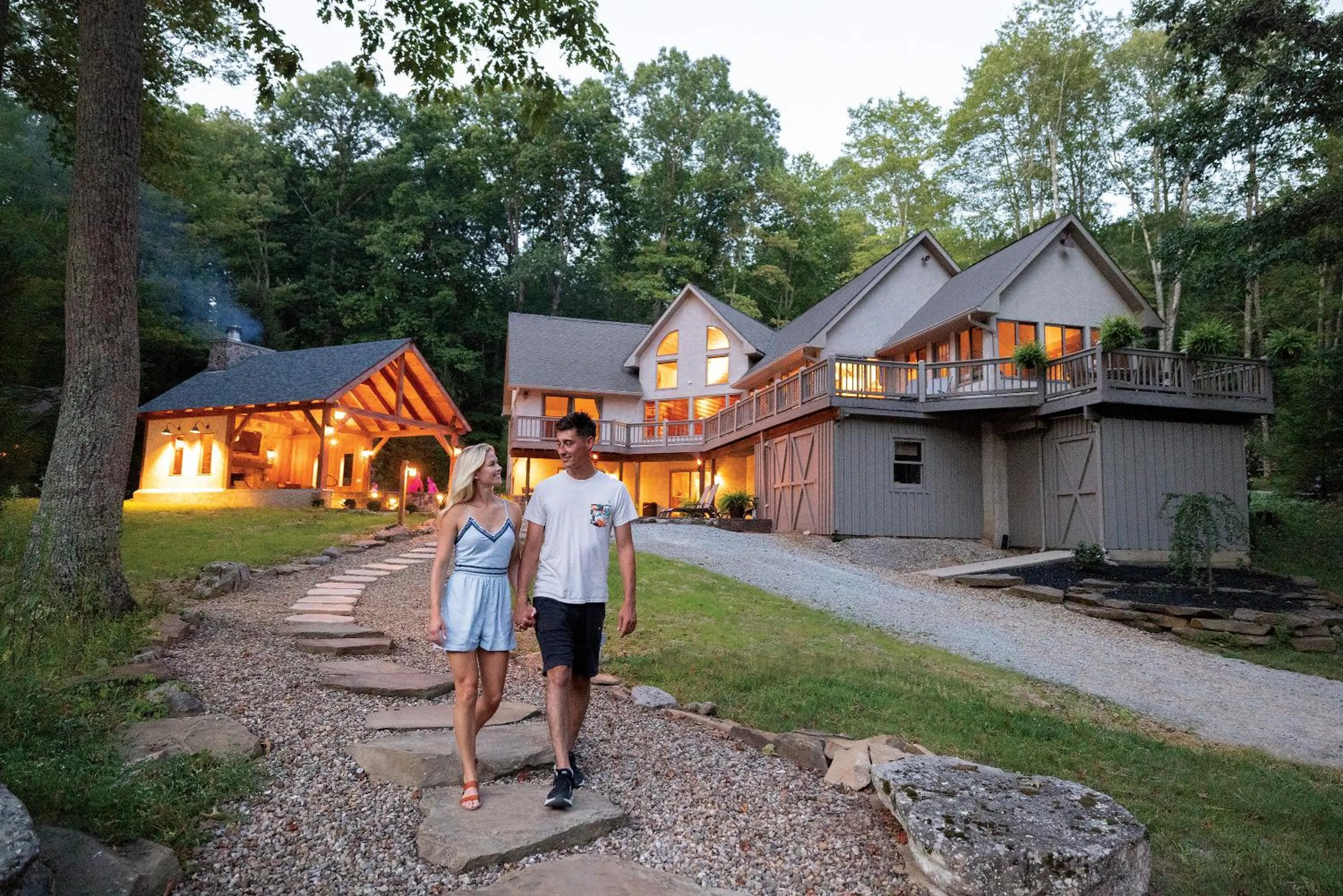 Property building in Cherry Ridge Retreat Luxury Cabins