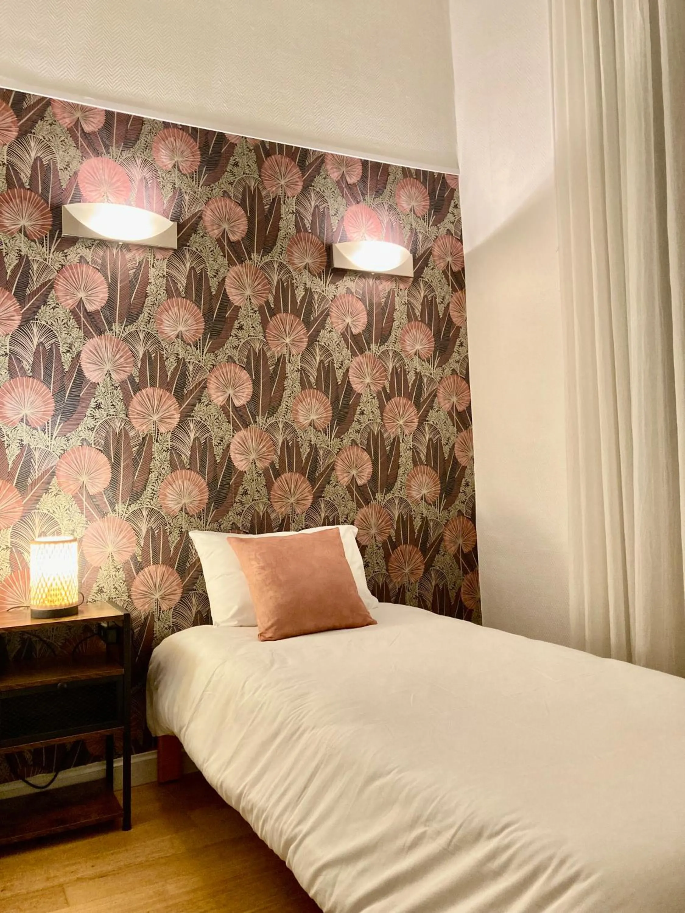 Bed in Château de Mons Armagnac