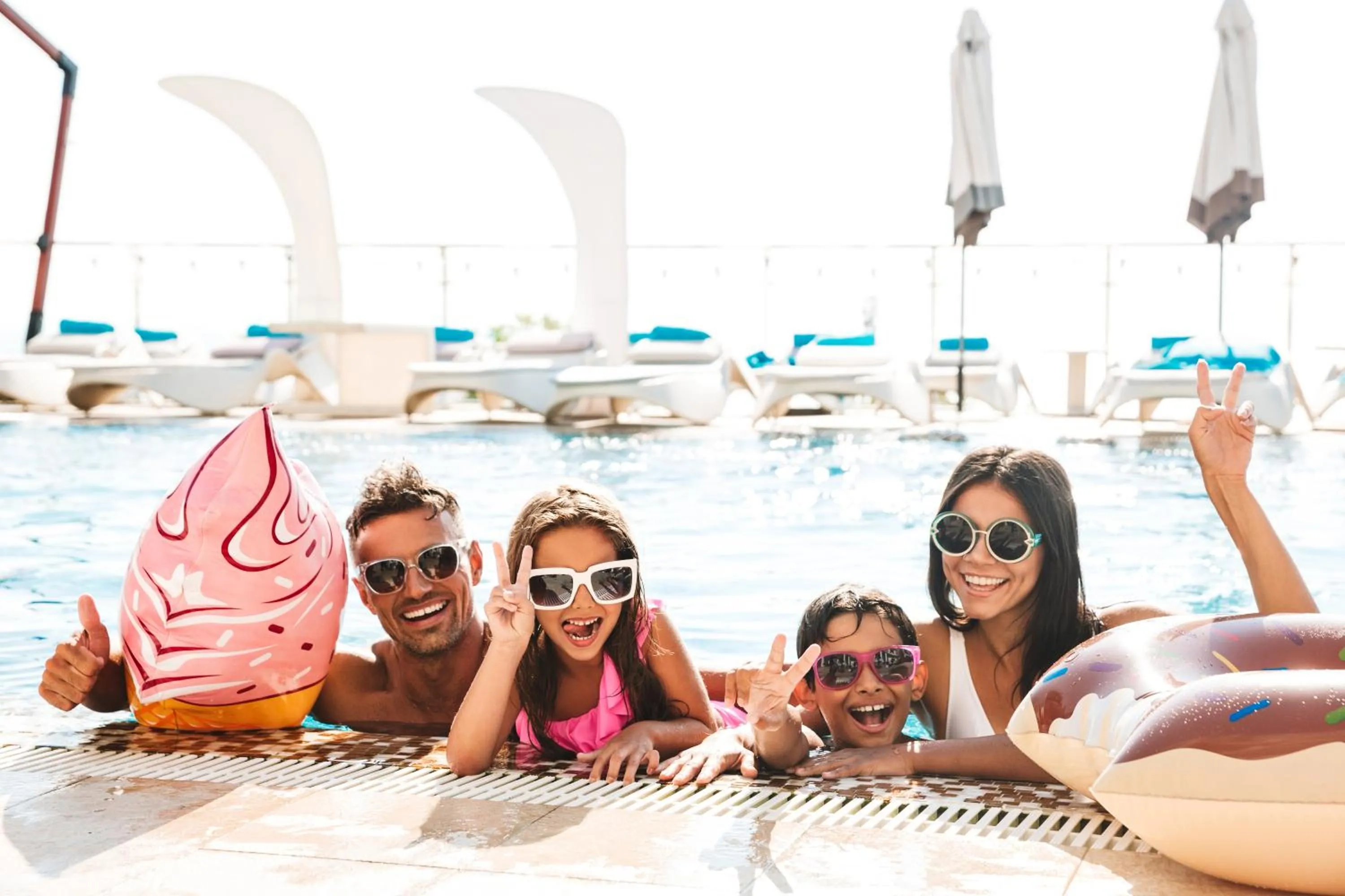 Swimming pool in Hotel Panorama De Luxe