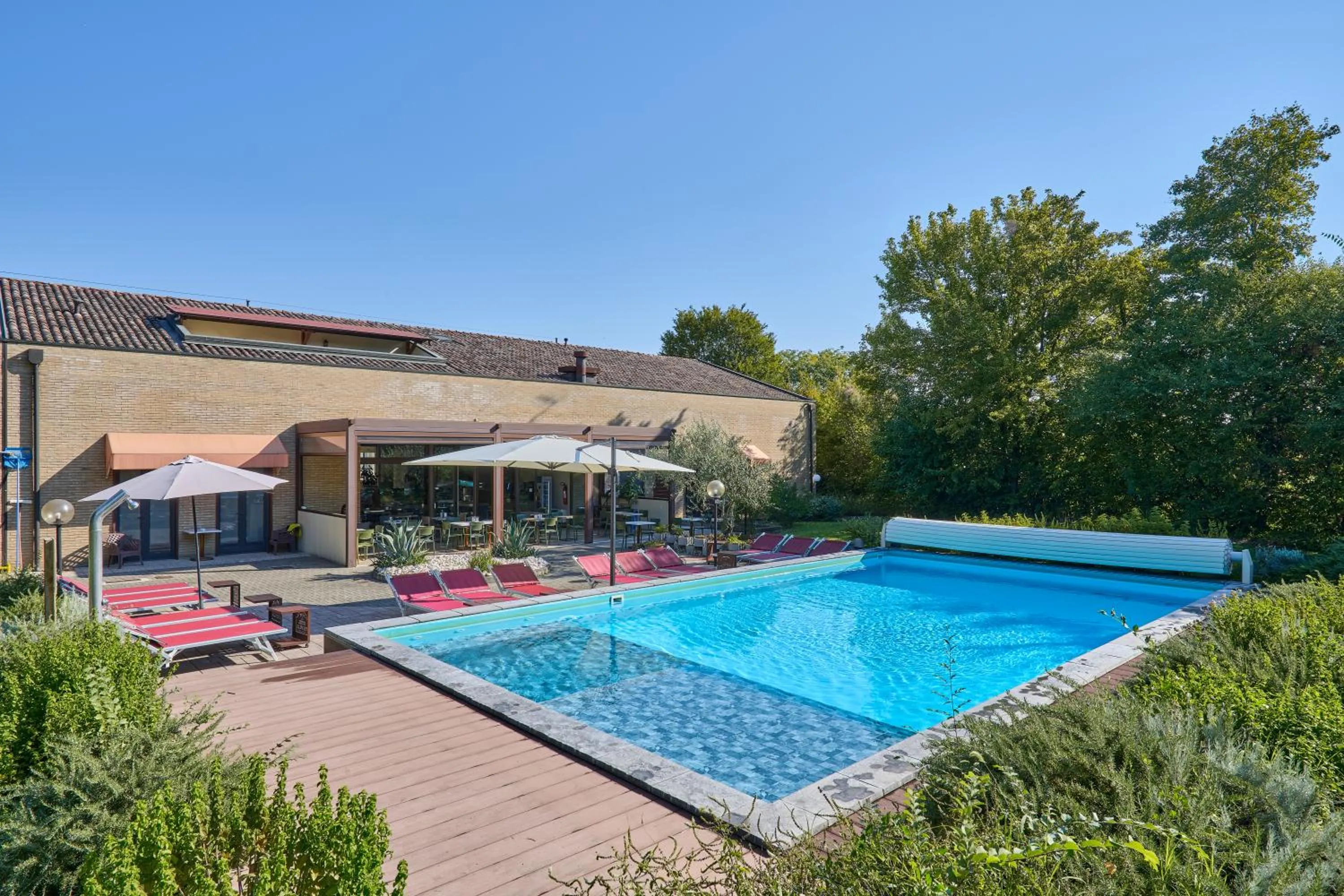 Swimming pool in Hotel Tre Ville
