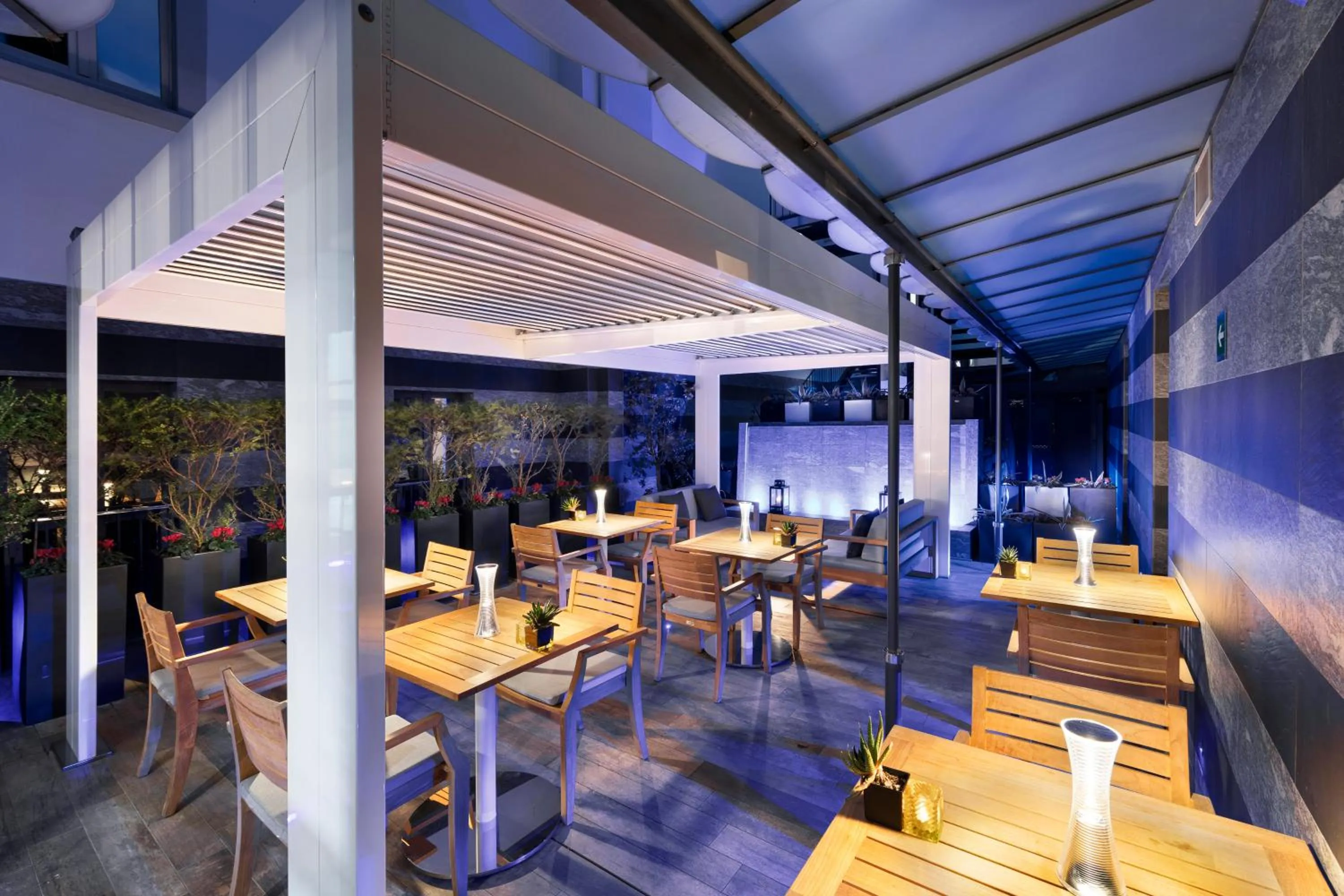 Patio in LHP Hotel River & SPA