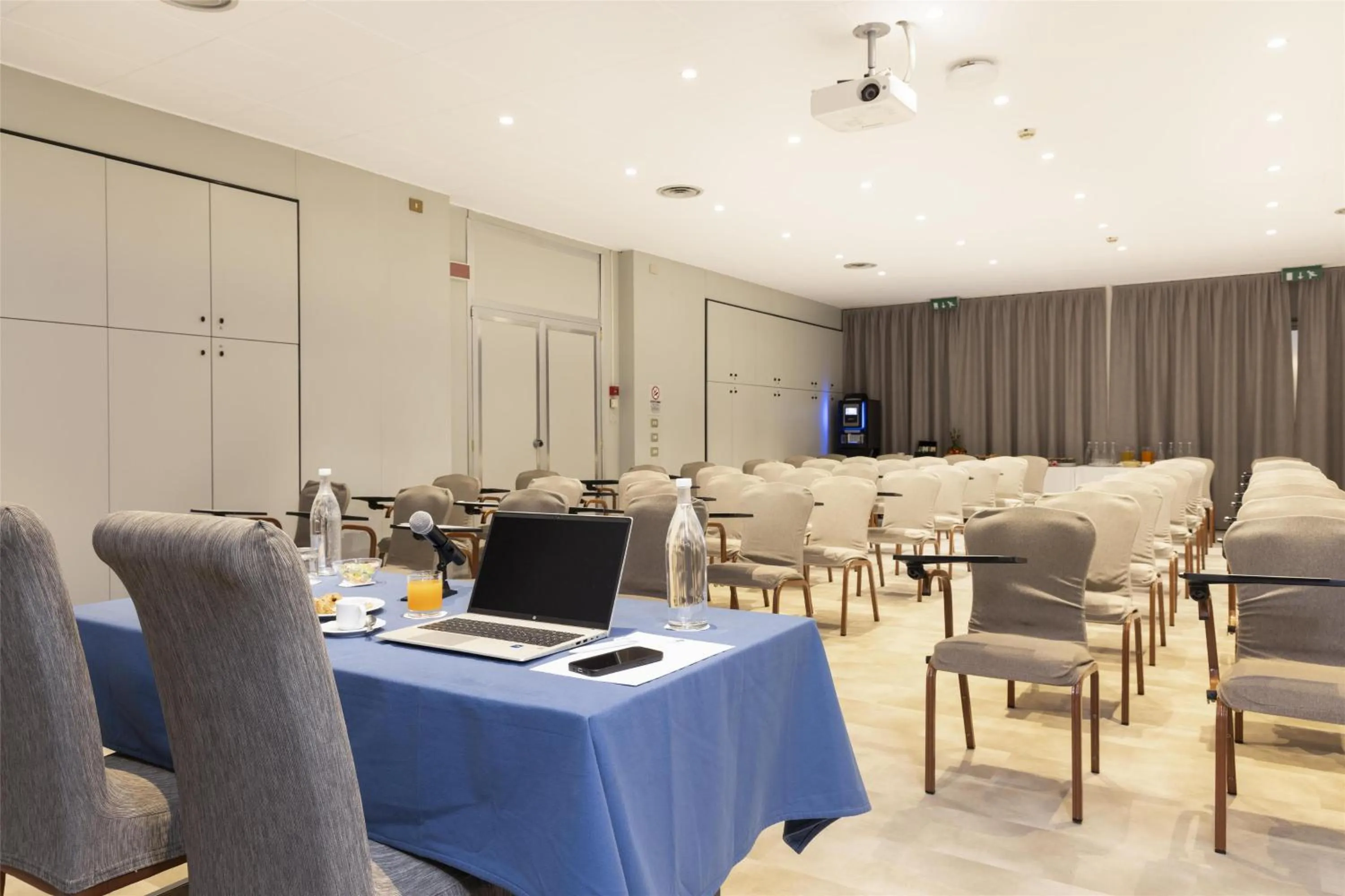Meeting/conference room in Best Western Air Hotel Linate