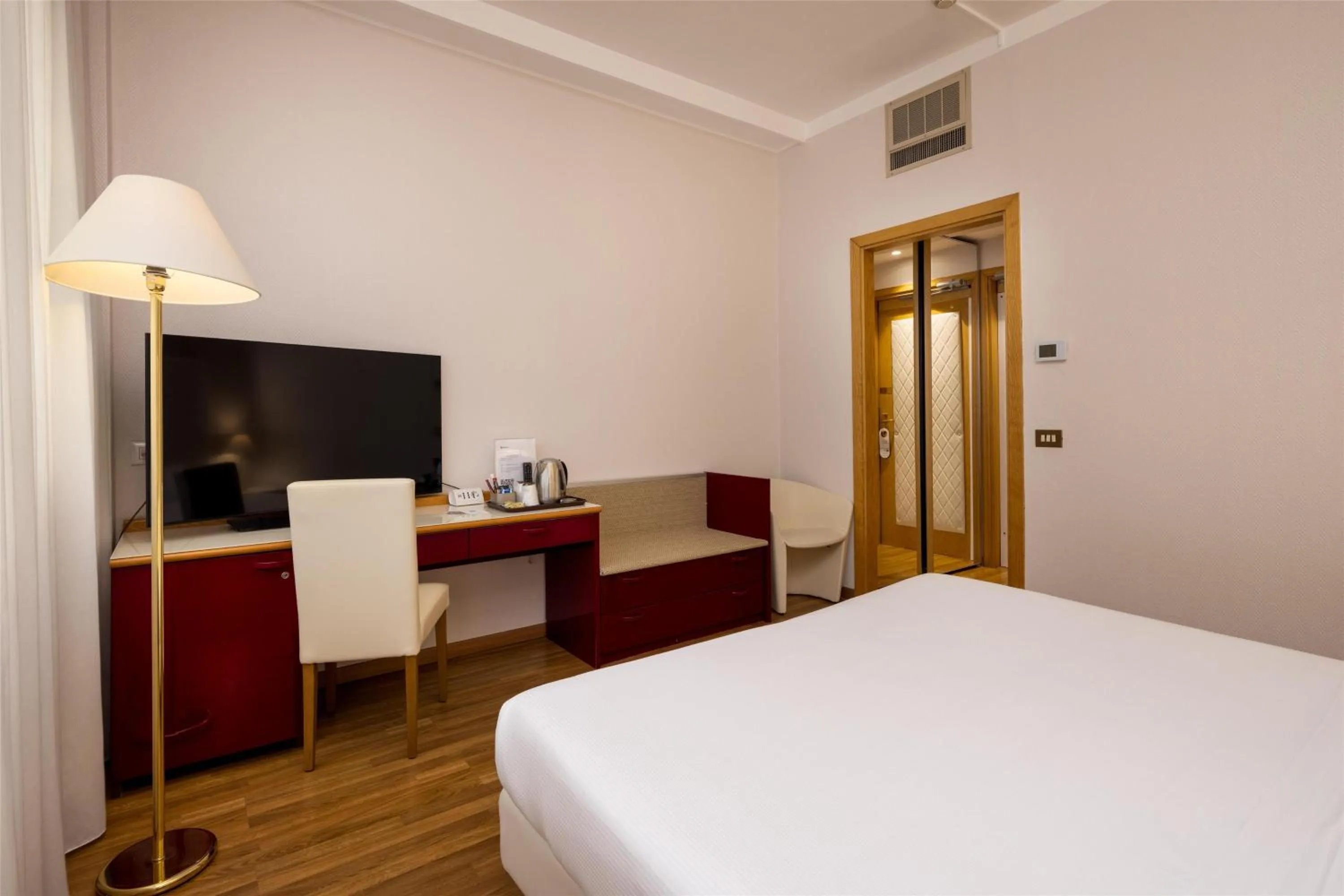 Bedroom, Bed in Best Western Air Hotel Linate