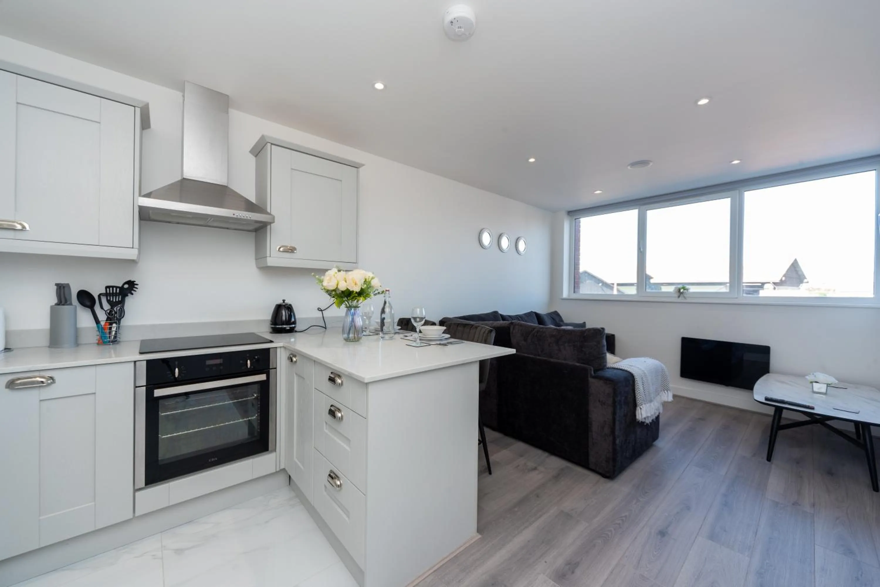 Kitchen or kitchenette, Kitchen/Kitchenette in Modern Apartments in Kings Lynn with Free Wi-Fi