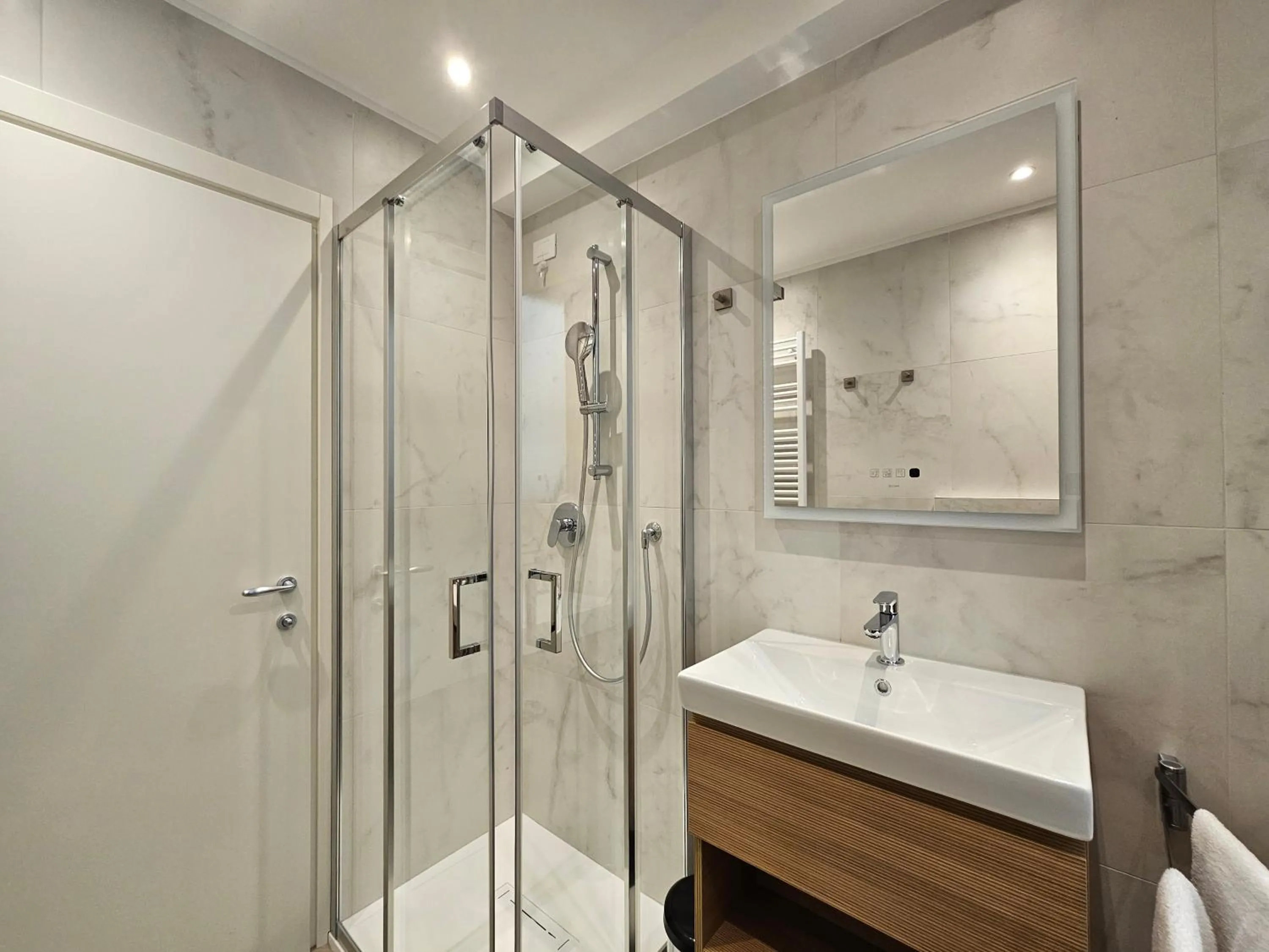 Shower in Hotel Guerrini