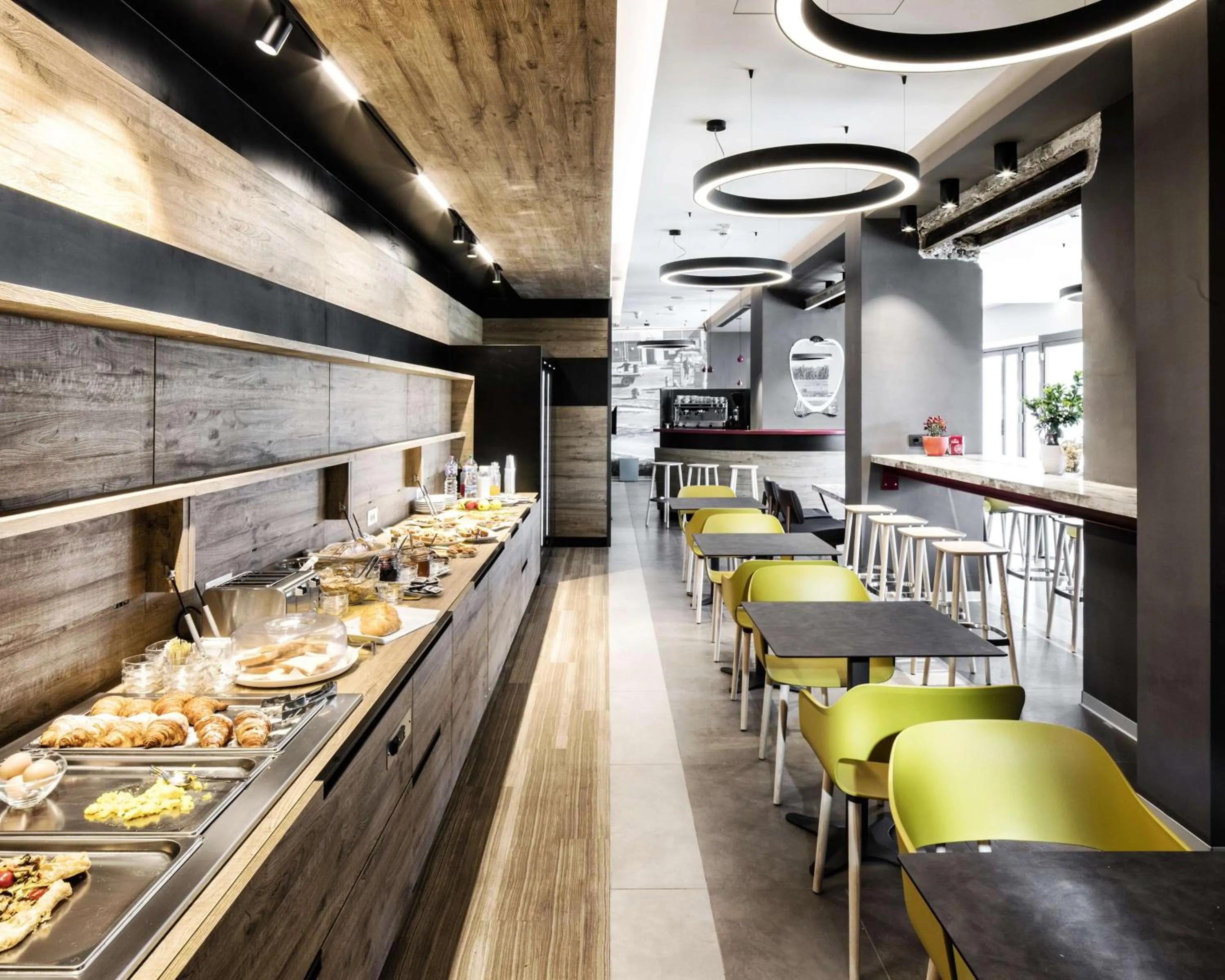 Restaurant/places to eat in Best Western Hotel Corsi