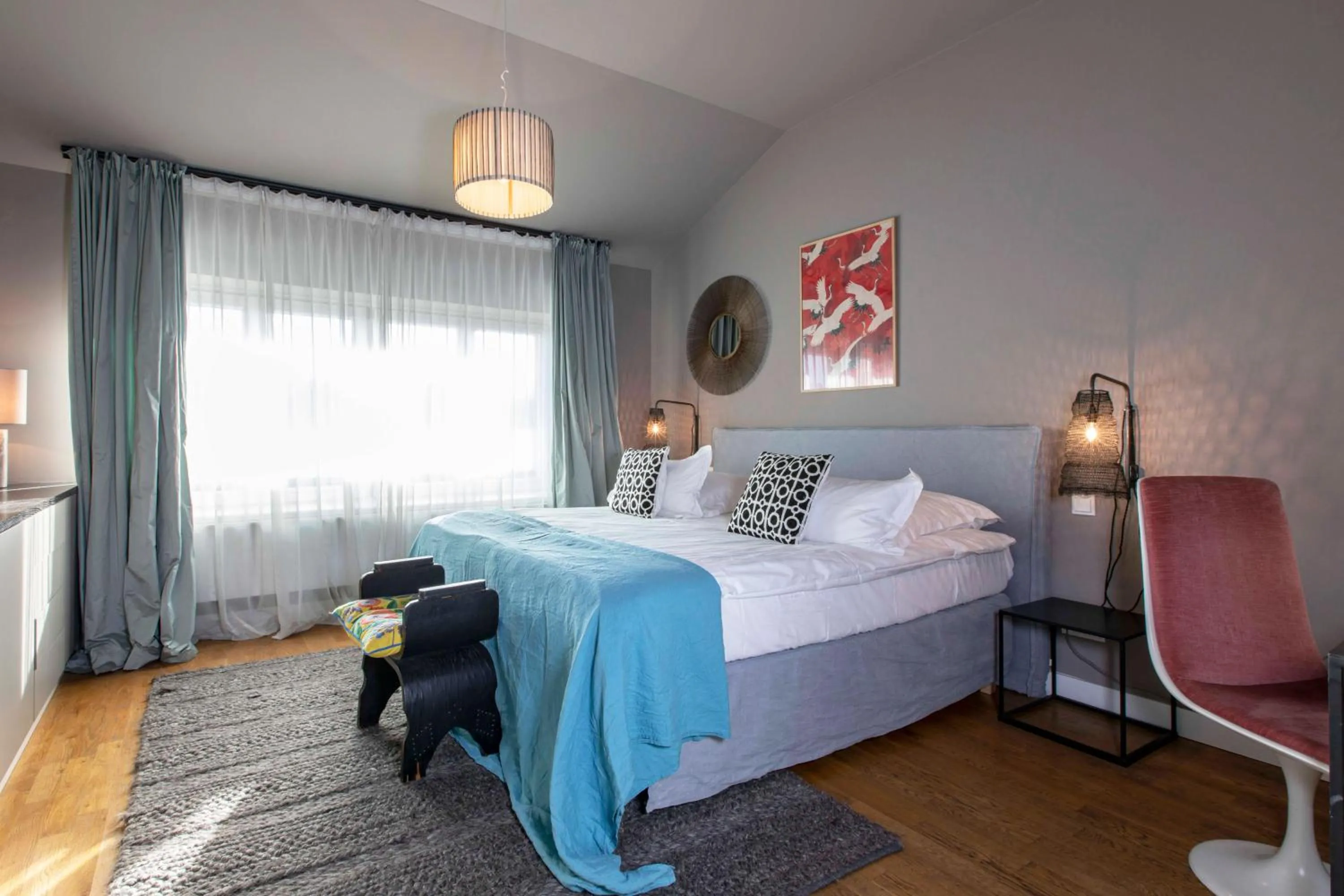 Bedroom, Bed in Gorki Apartments