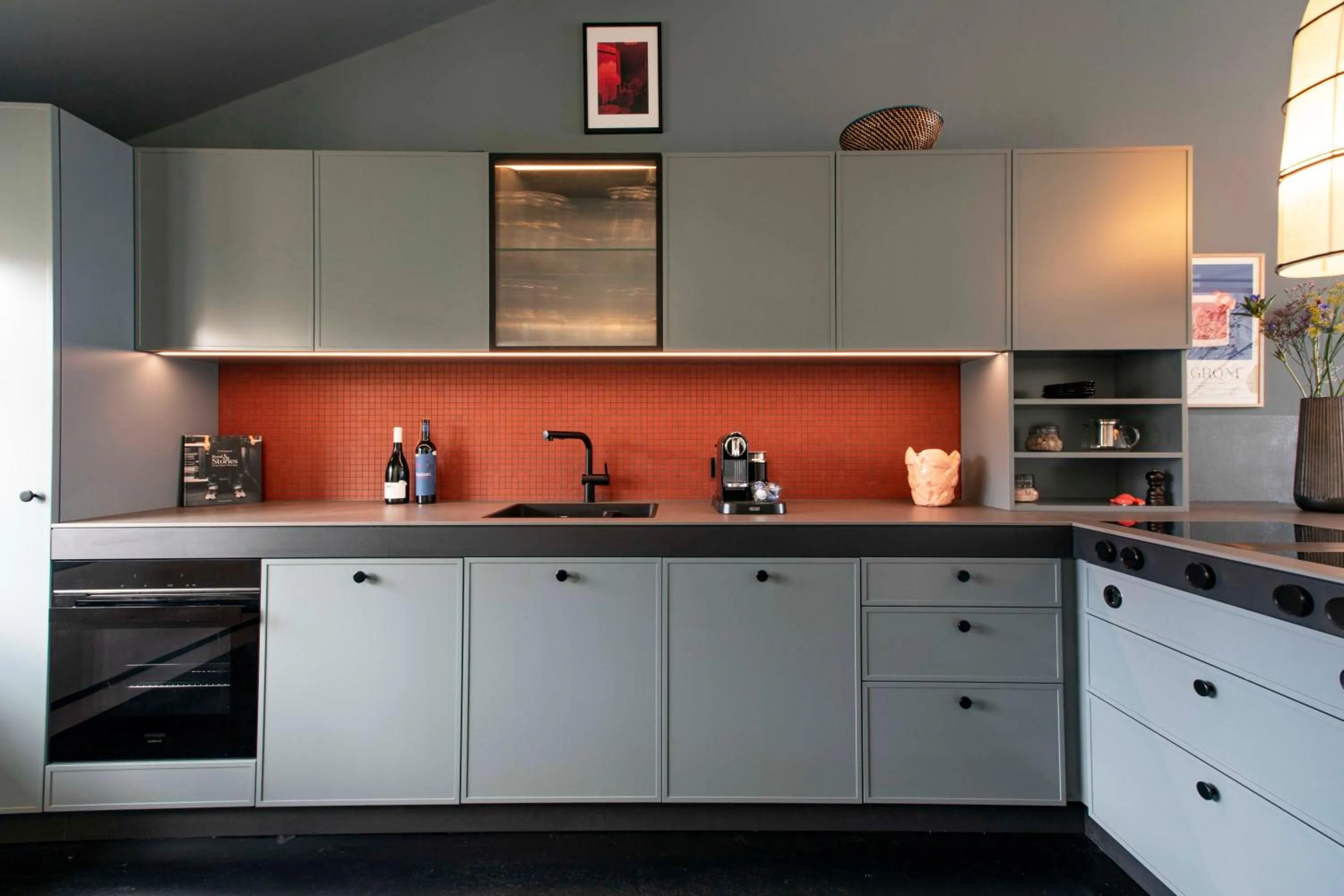 Kitchen or kitchenette in Gorki Apartments