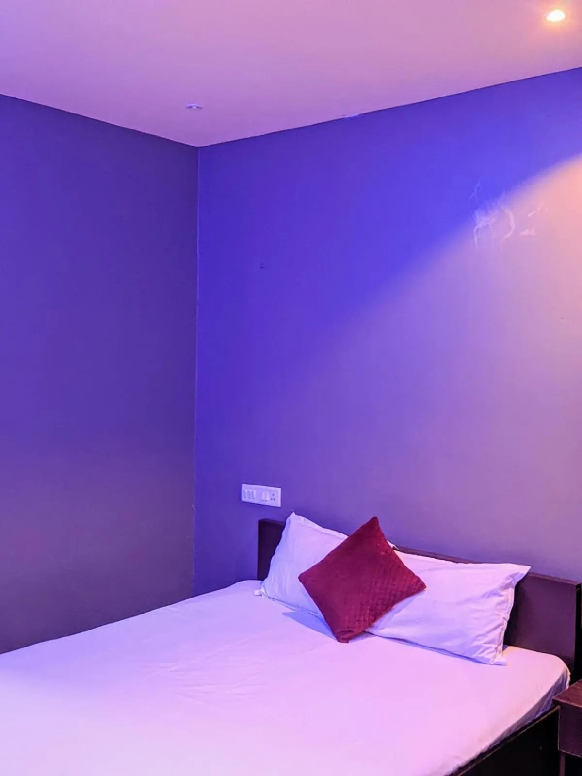 Bed in FAAZ Residency