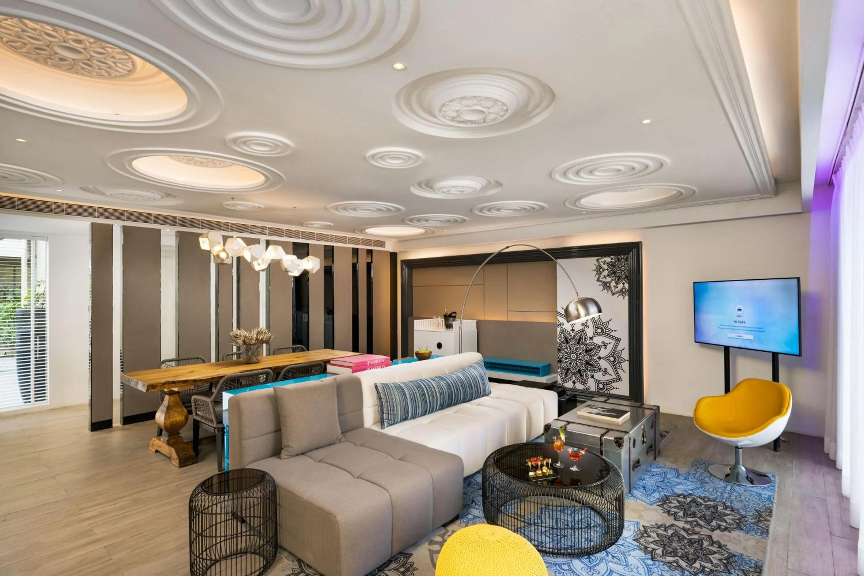 TV and multimedia, Bed in Norbu The Montanna, Dharamshala - IHCL SeleQtions