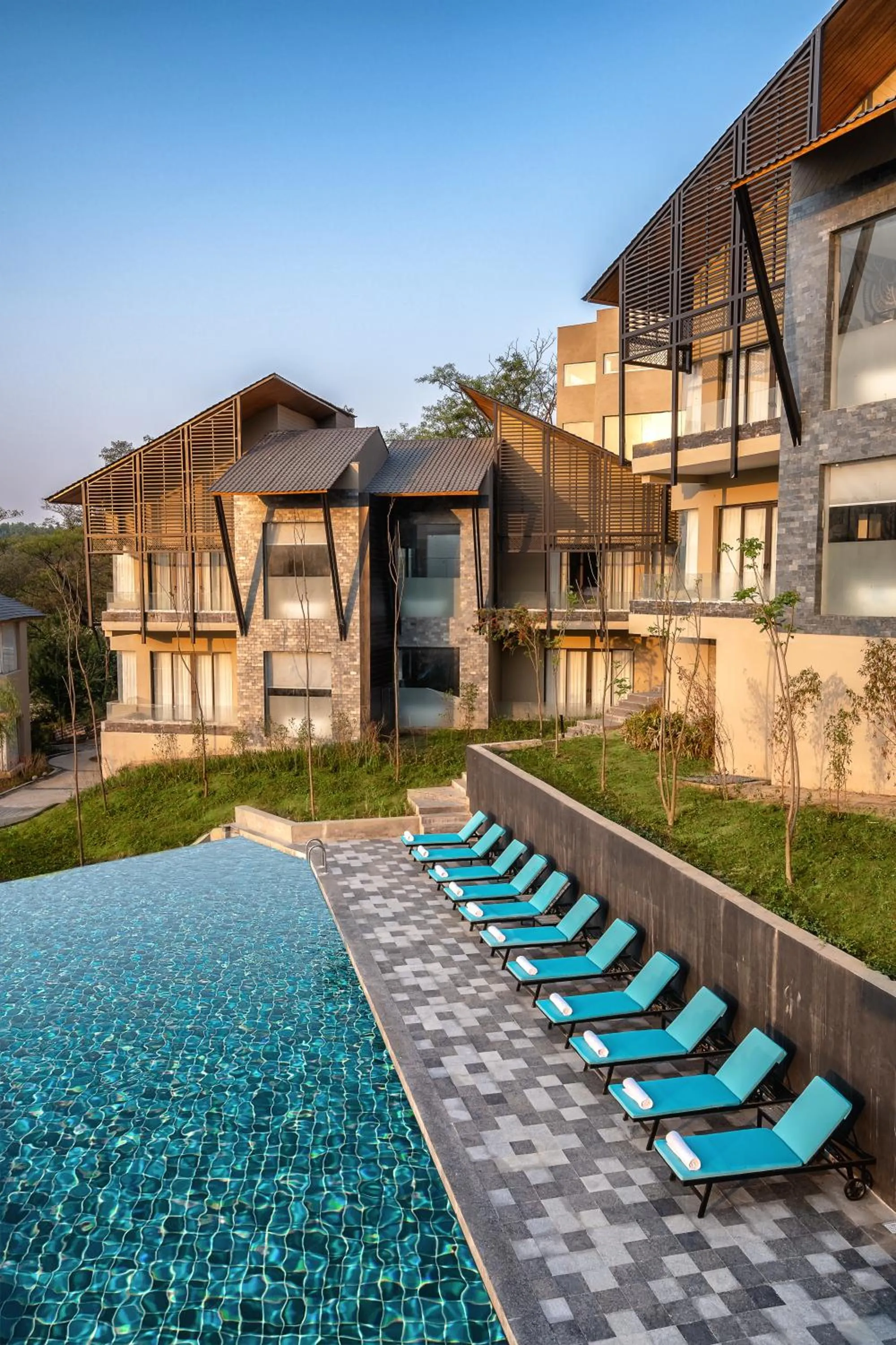 Swimming pool in Norbu The Montanna, Dharamshala - IHCL SeleQtions