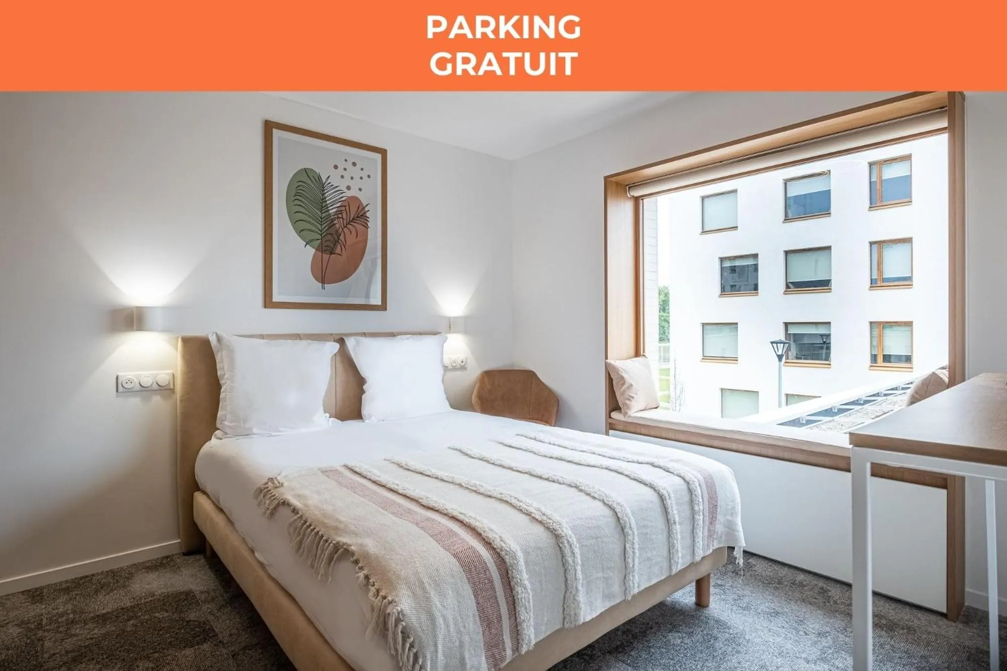 Bed in Hôtel Amiens Sud