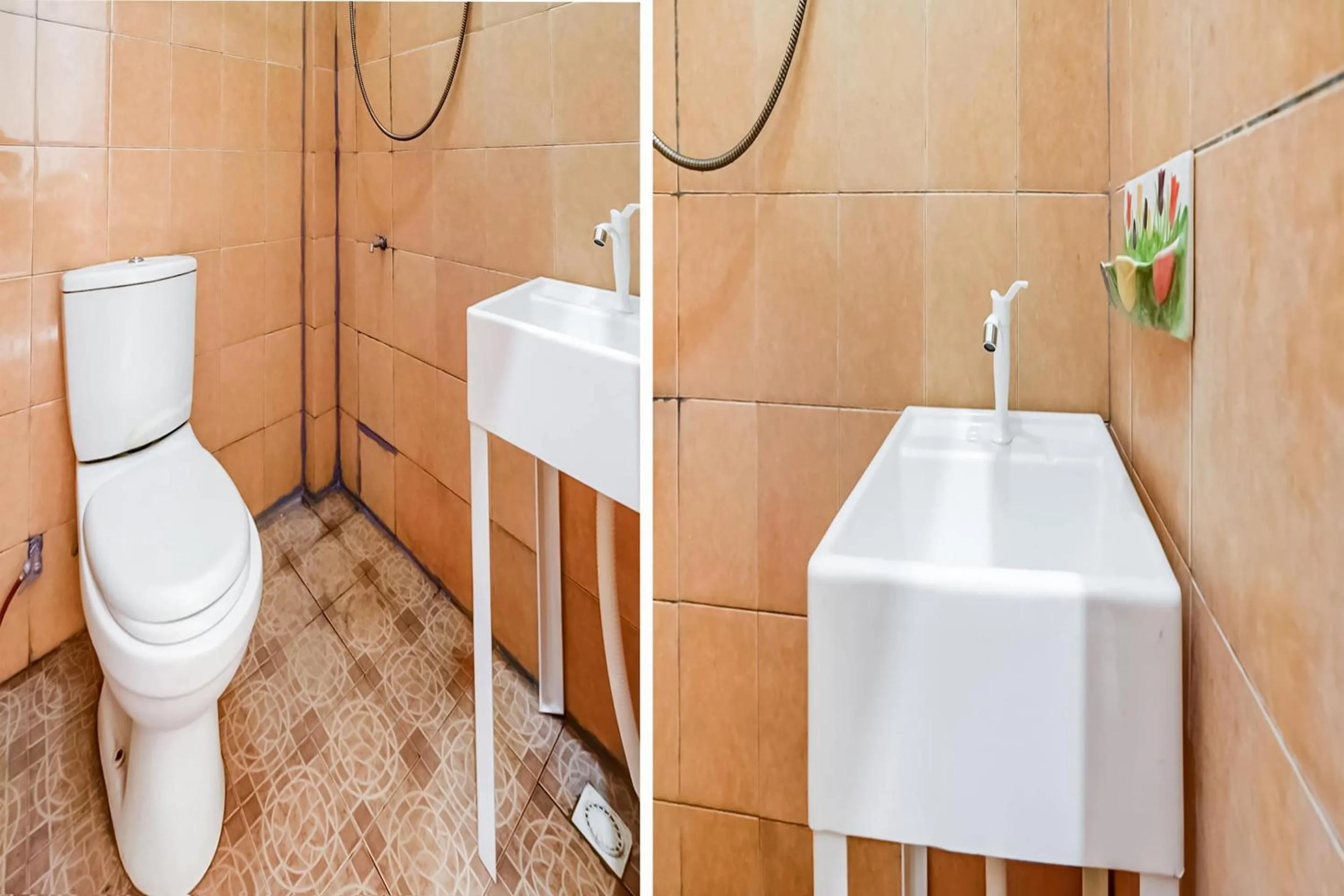 Bathroom in OYO Life 91160 Wisma Srijaya Syariah