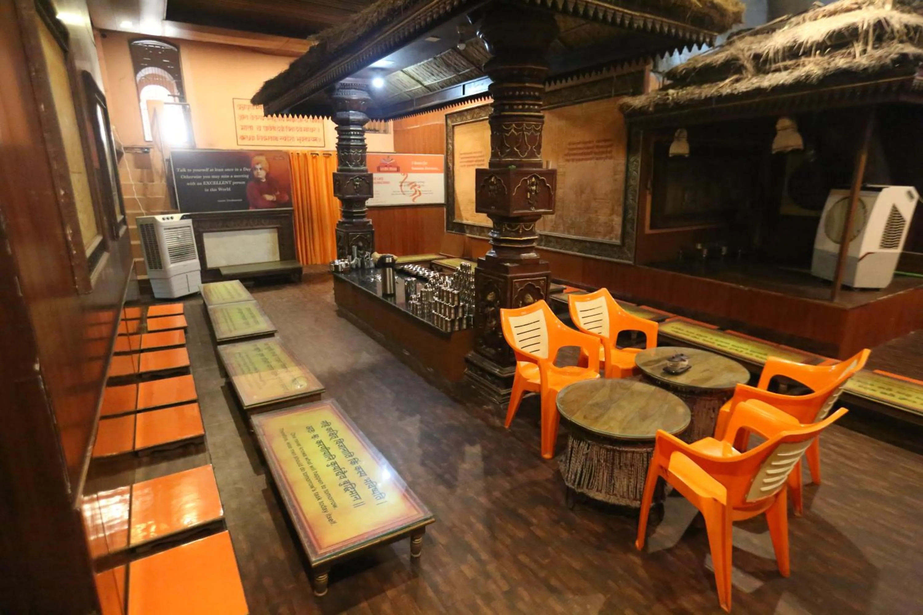 Restaurant/places to eat in Vedic Dham Ganga