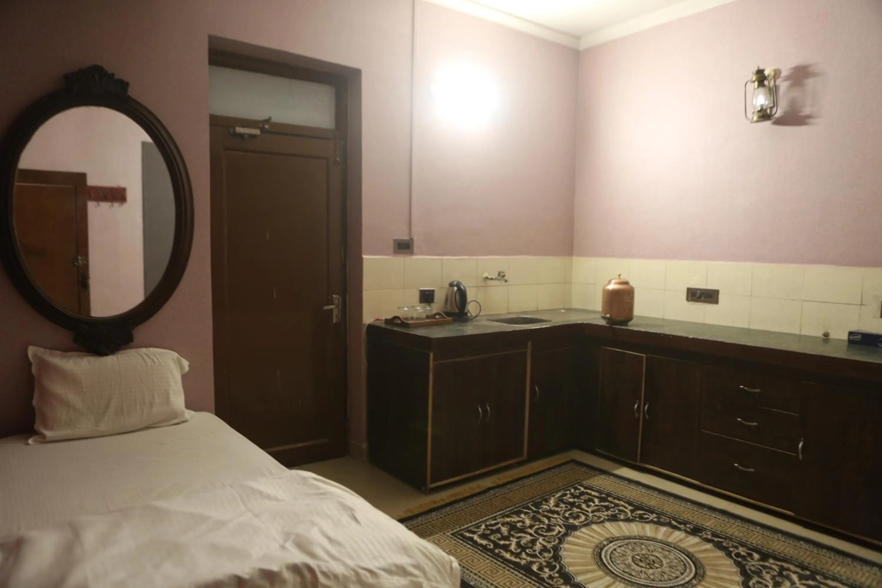 Bed in Vedic Dham Ganga