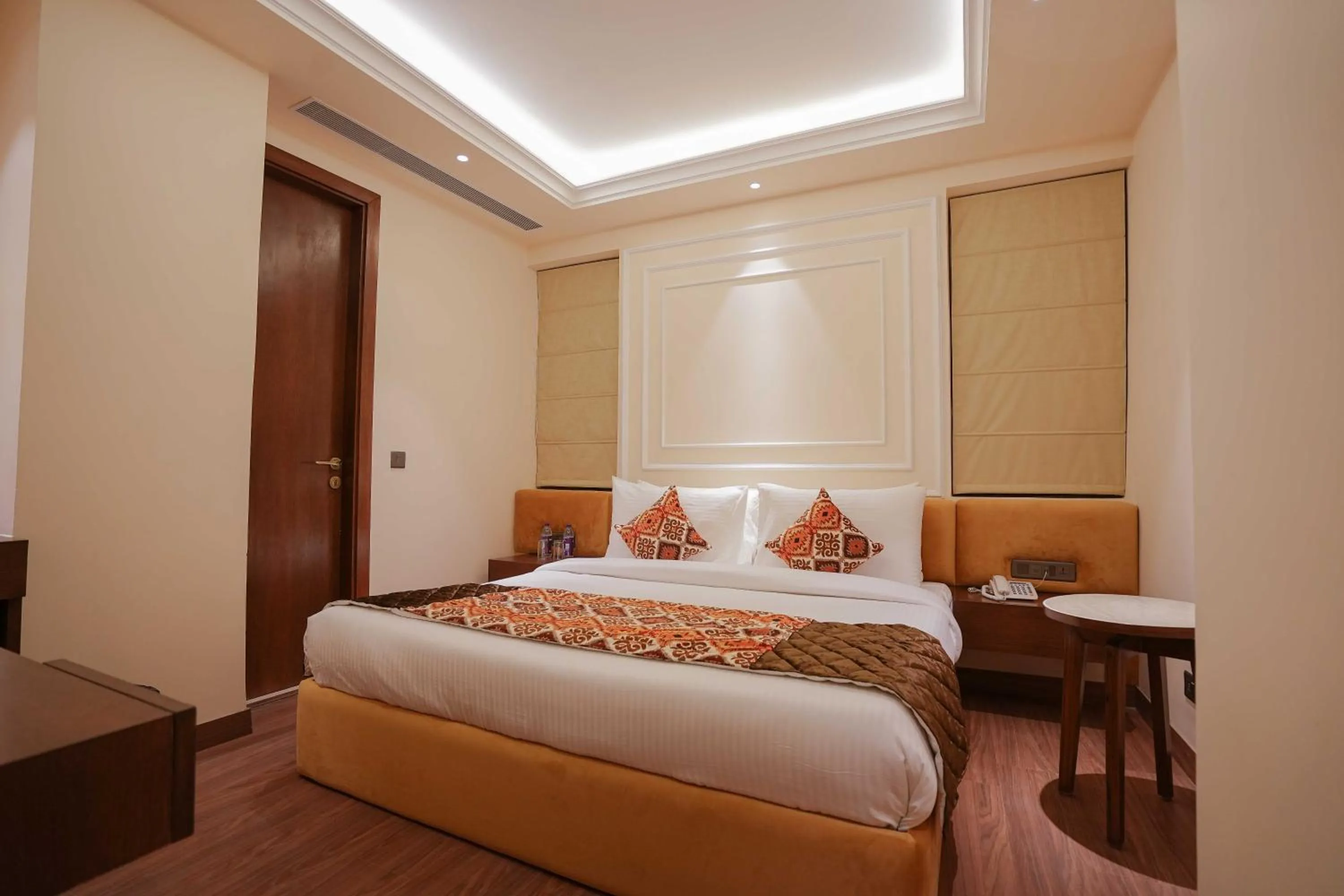 Bed in Country Inn Hall of Heritage, Amritsar