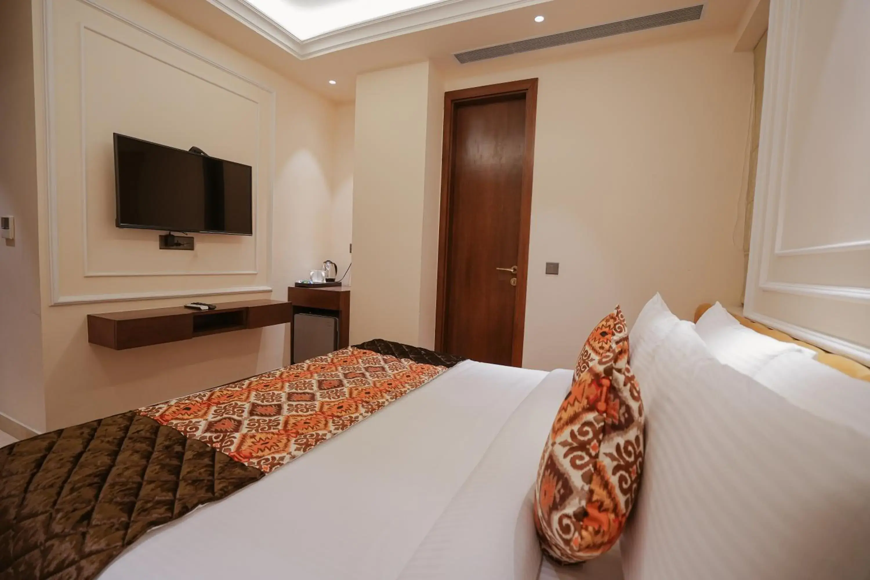 Standard Double Room in Country Inn Hall of Heritage, Amritsar Standard Double Room in Country Inn Hall of Heritage, Amritsar