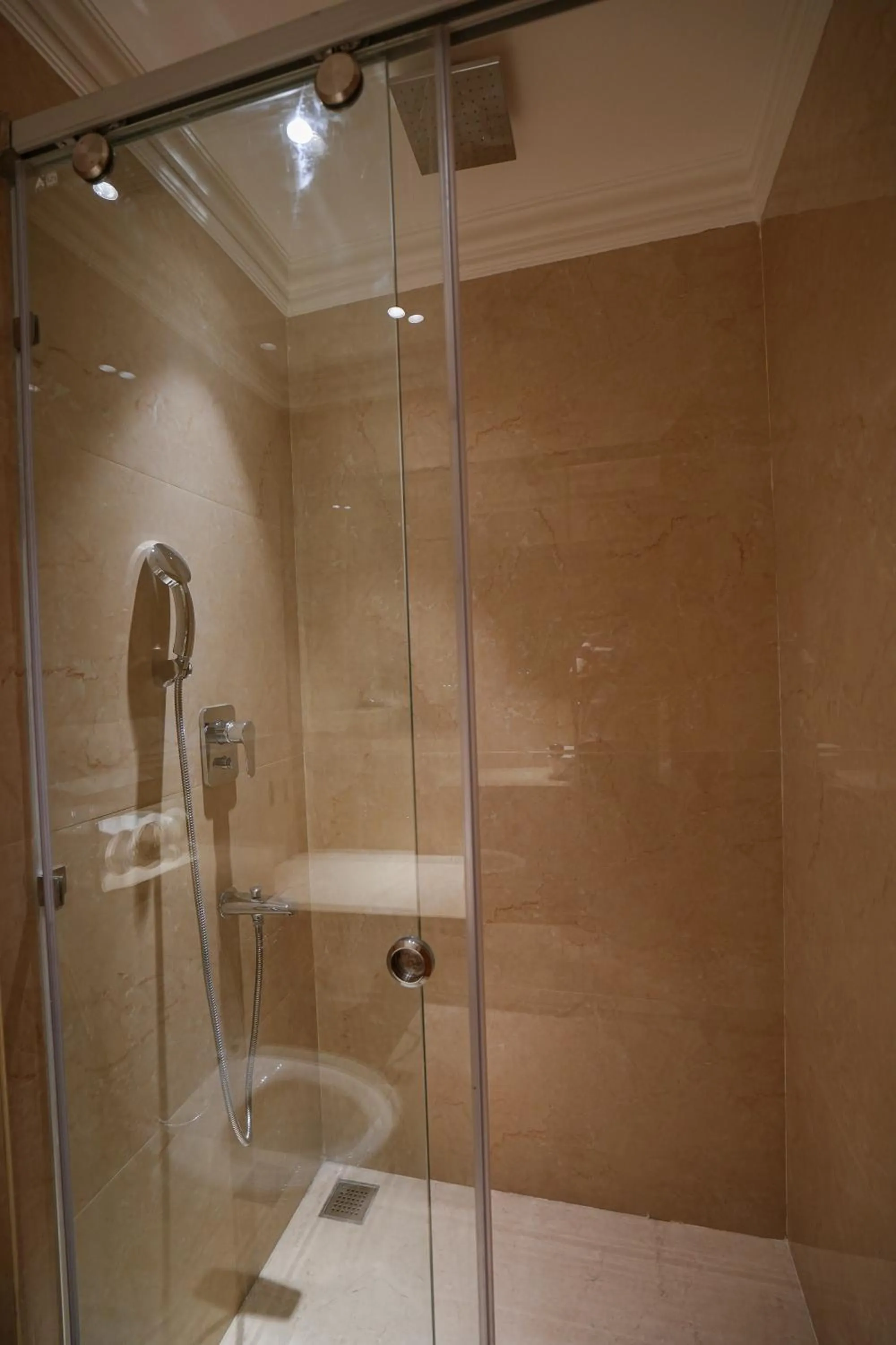 Bathroom in Country Inn Hall of Heritage, Amritsar