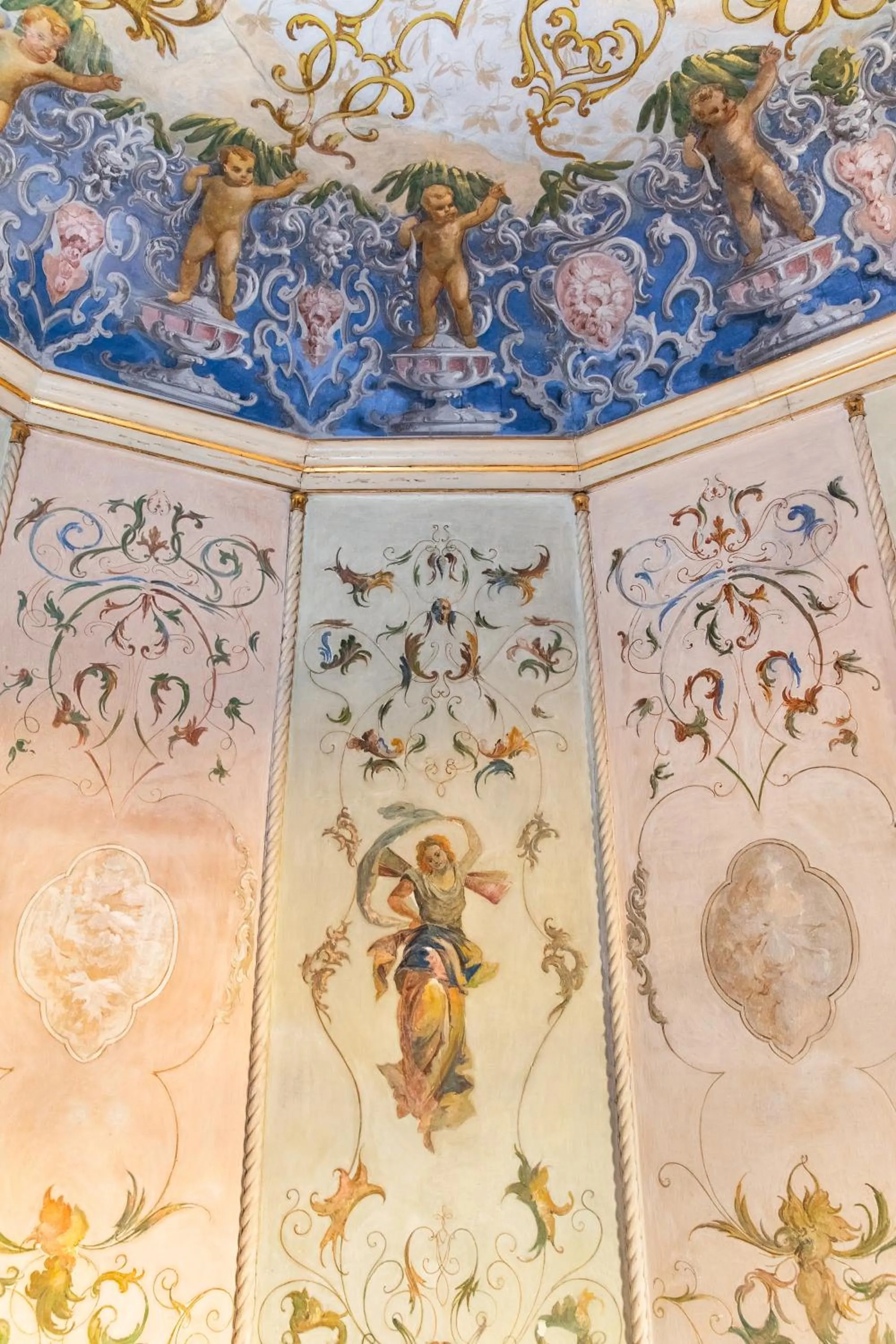 Decorative detail in Ca' Vendramin Zago